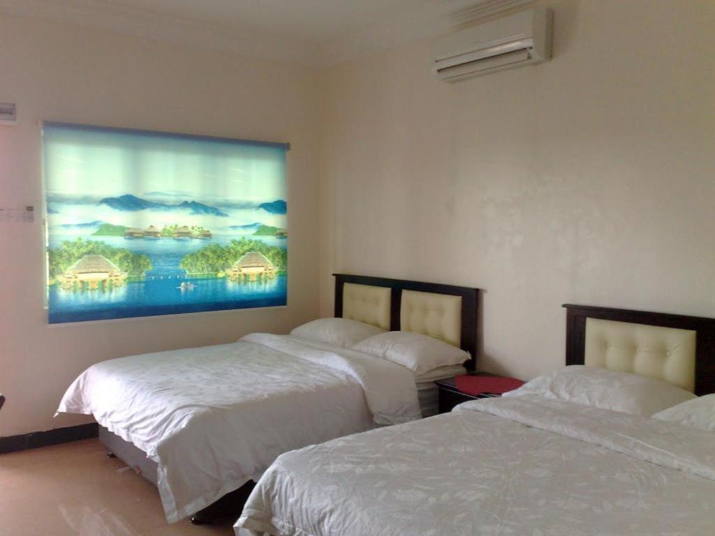 Double Room With Balcony (2 Adults + 1 Child) photo 1
