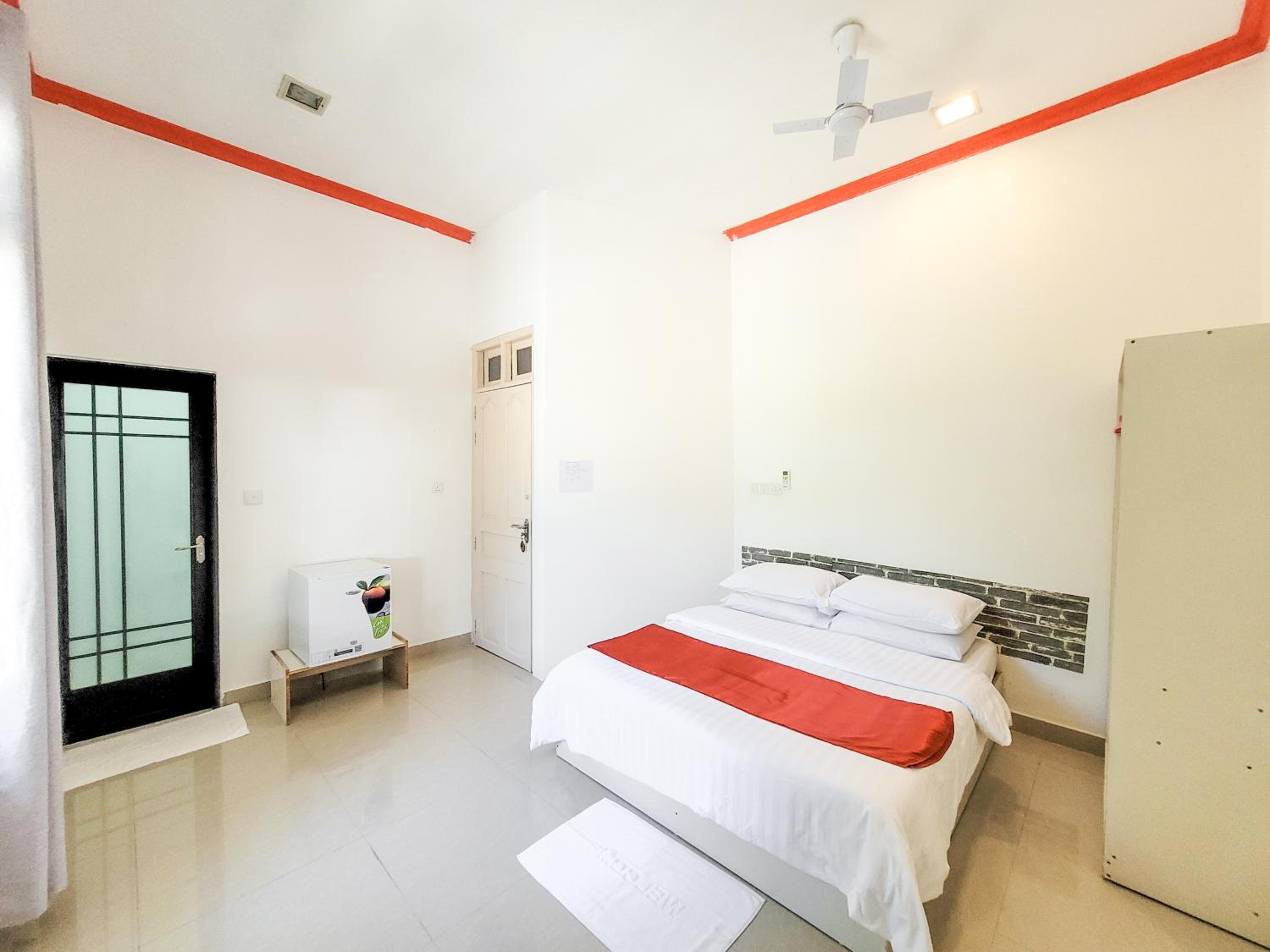 Deluxe Double or Twin Room photo 3