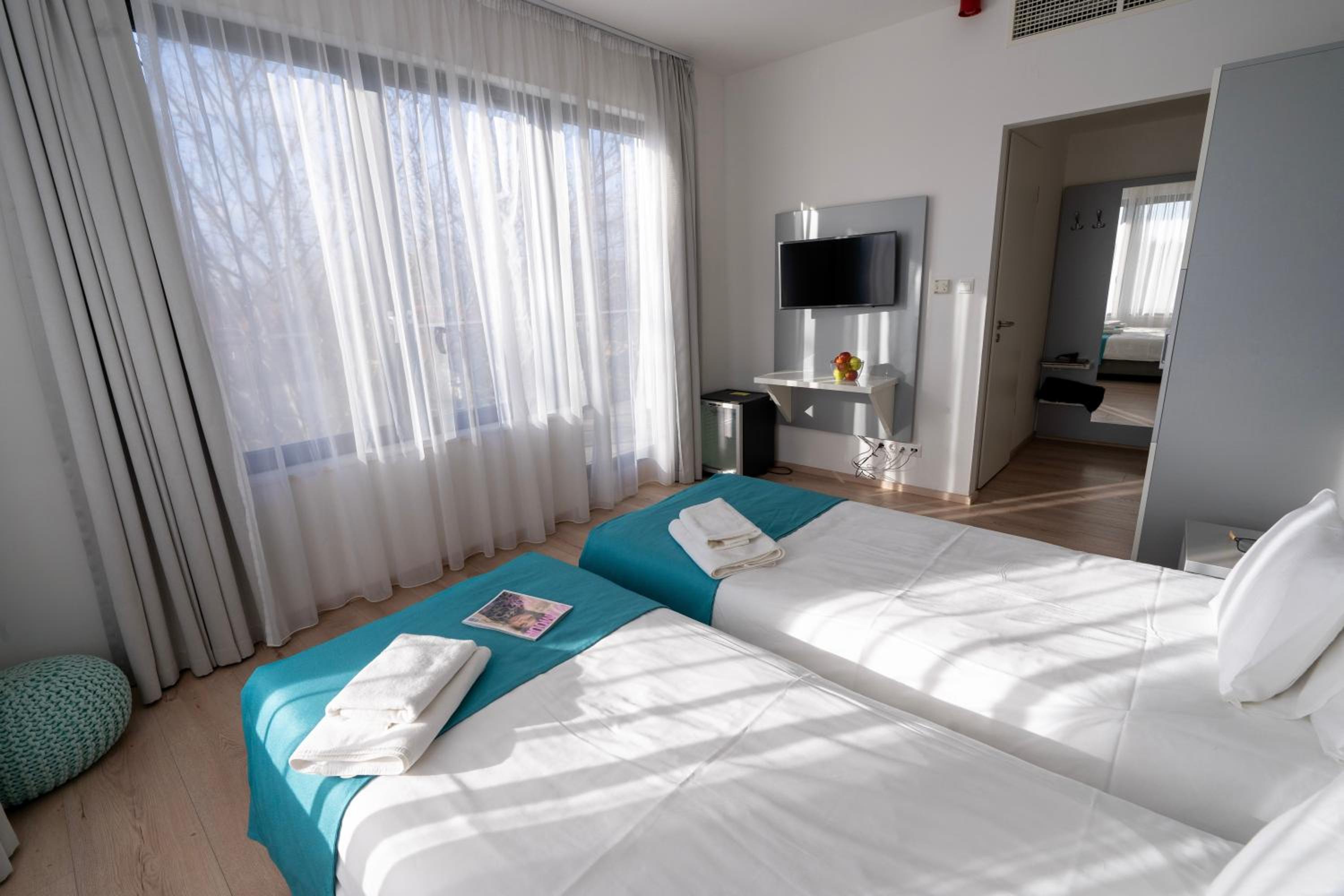 Suite Apartment - Photo 6