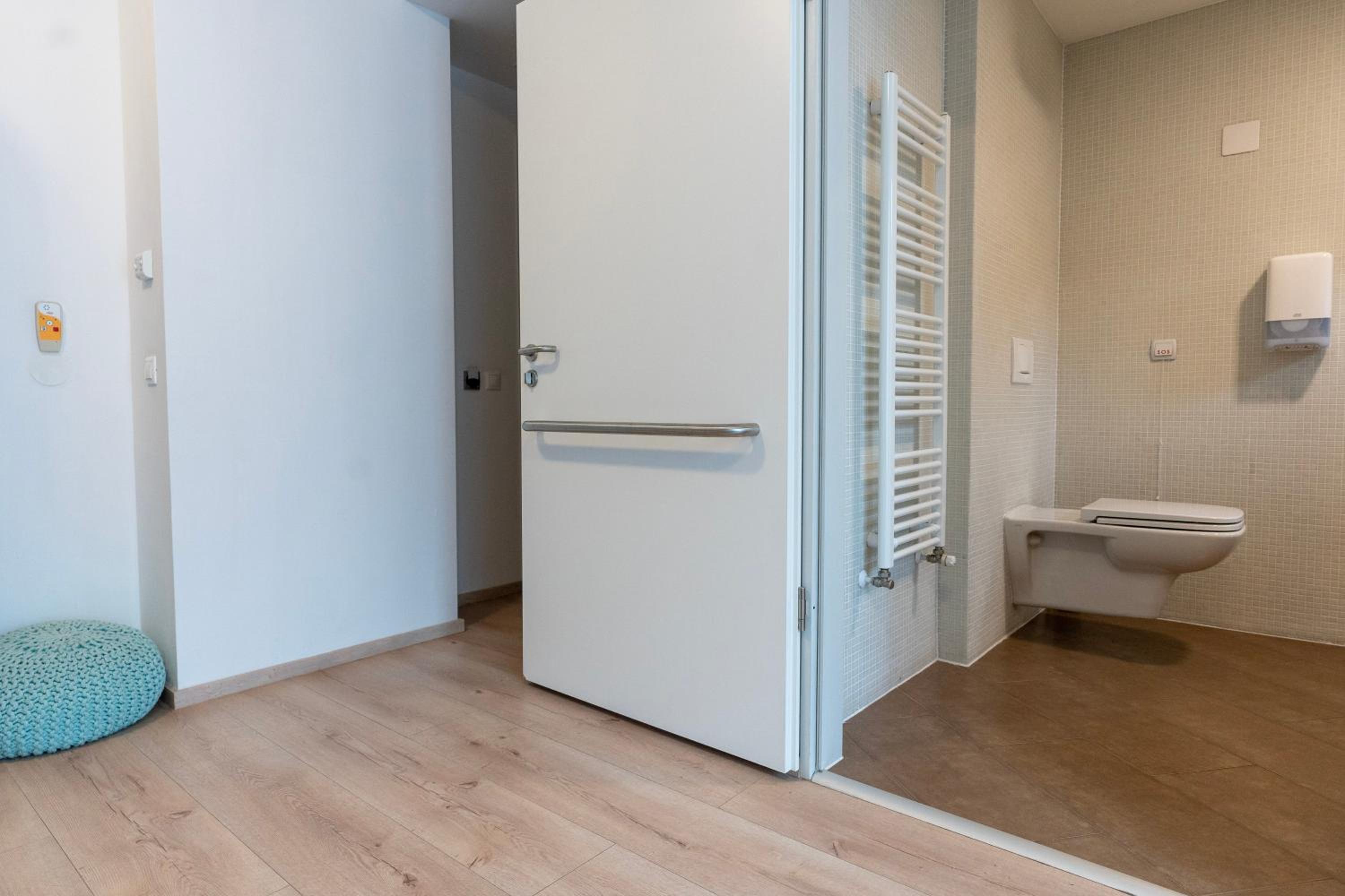 Double Room - Disability Access - Photo 1