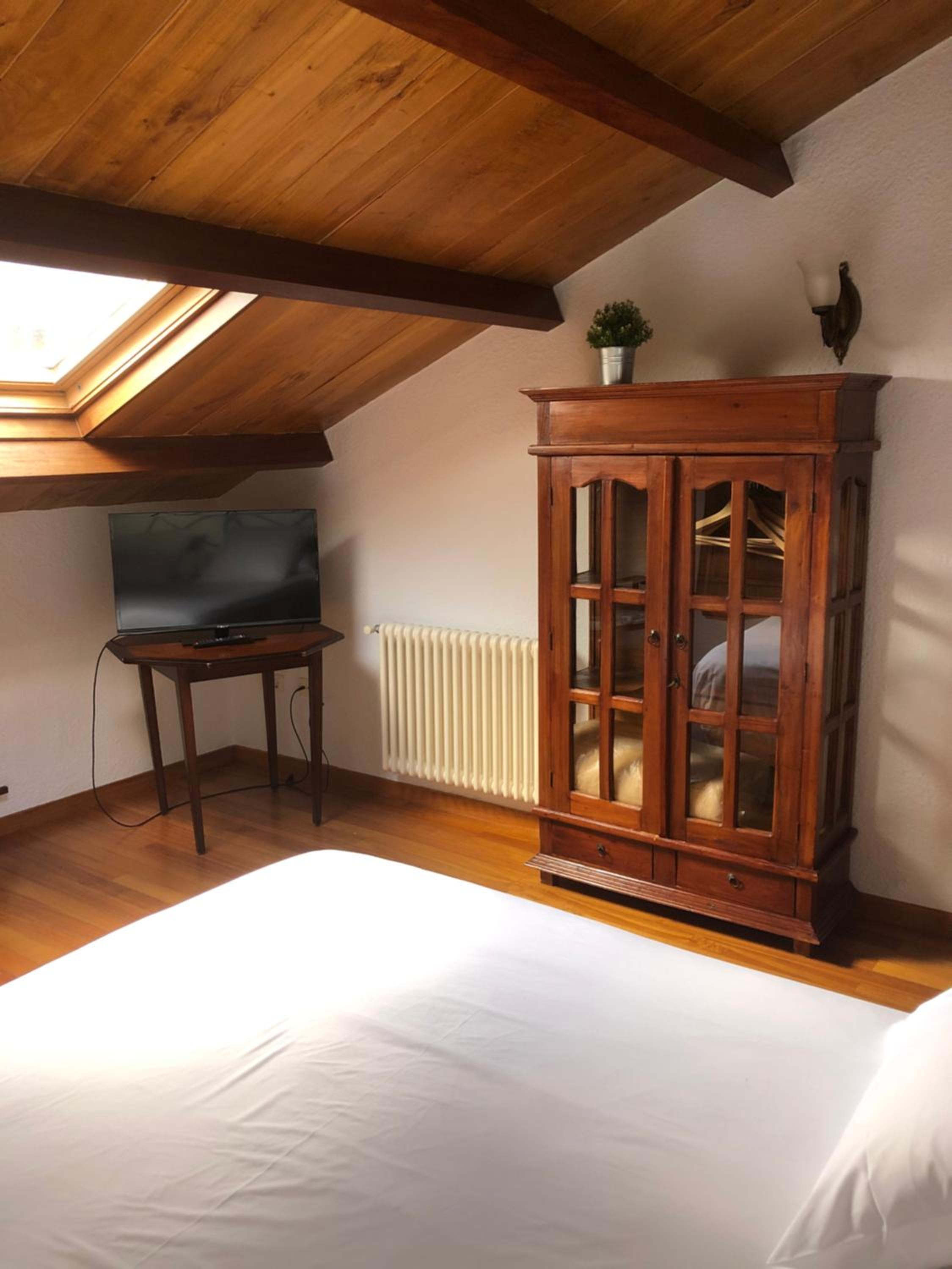 Double Room - Attic - Photo 2
