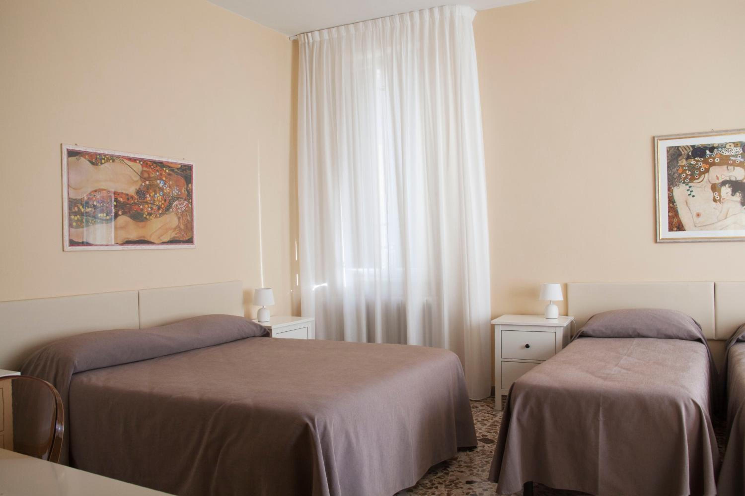 Quadruple Room photo 2