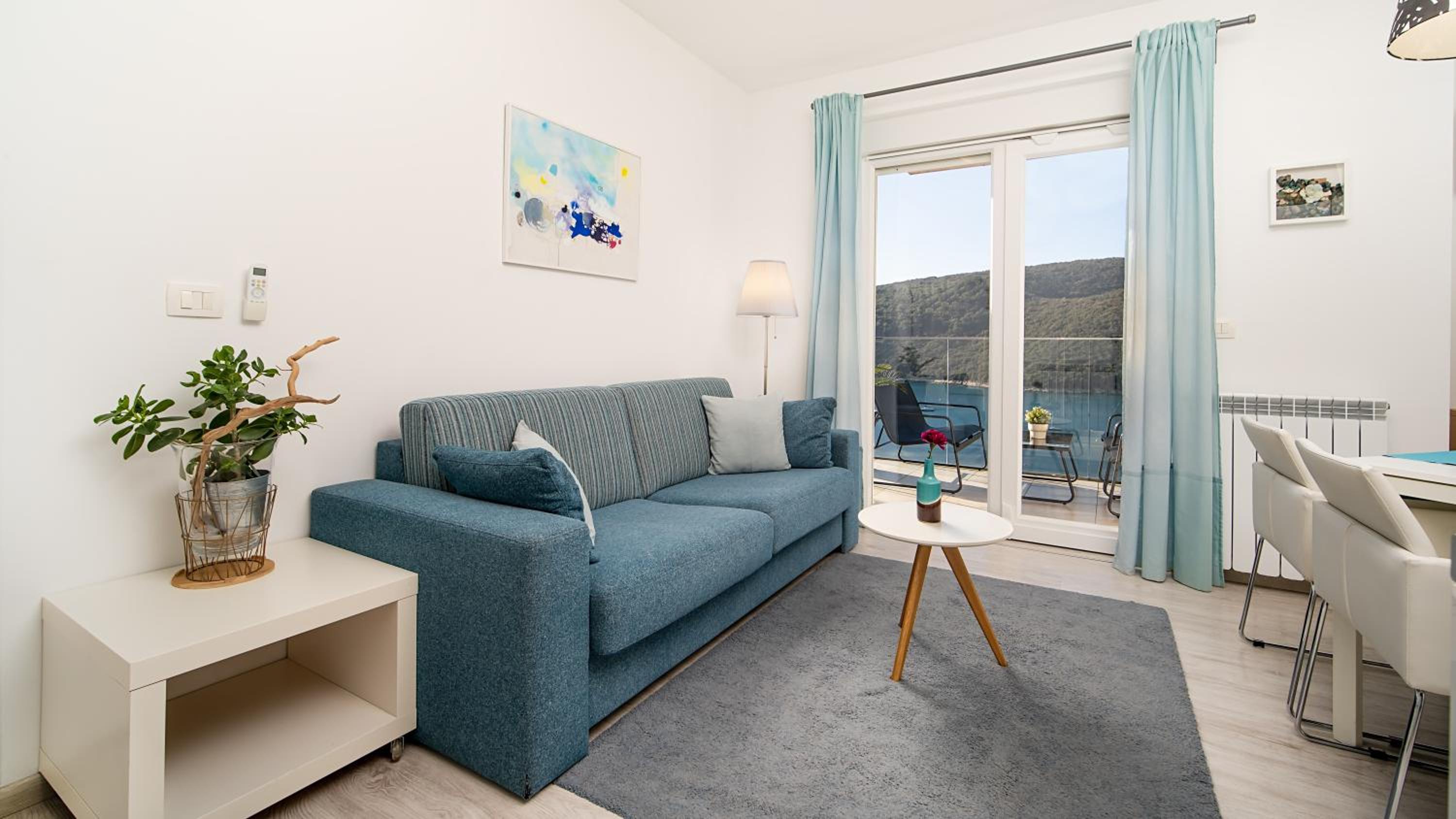 Apartment with Sea View