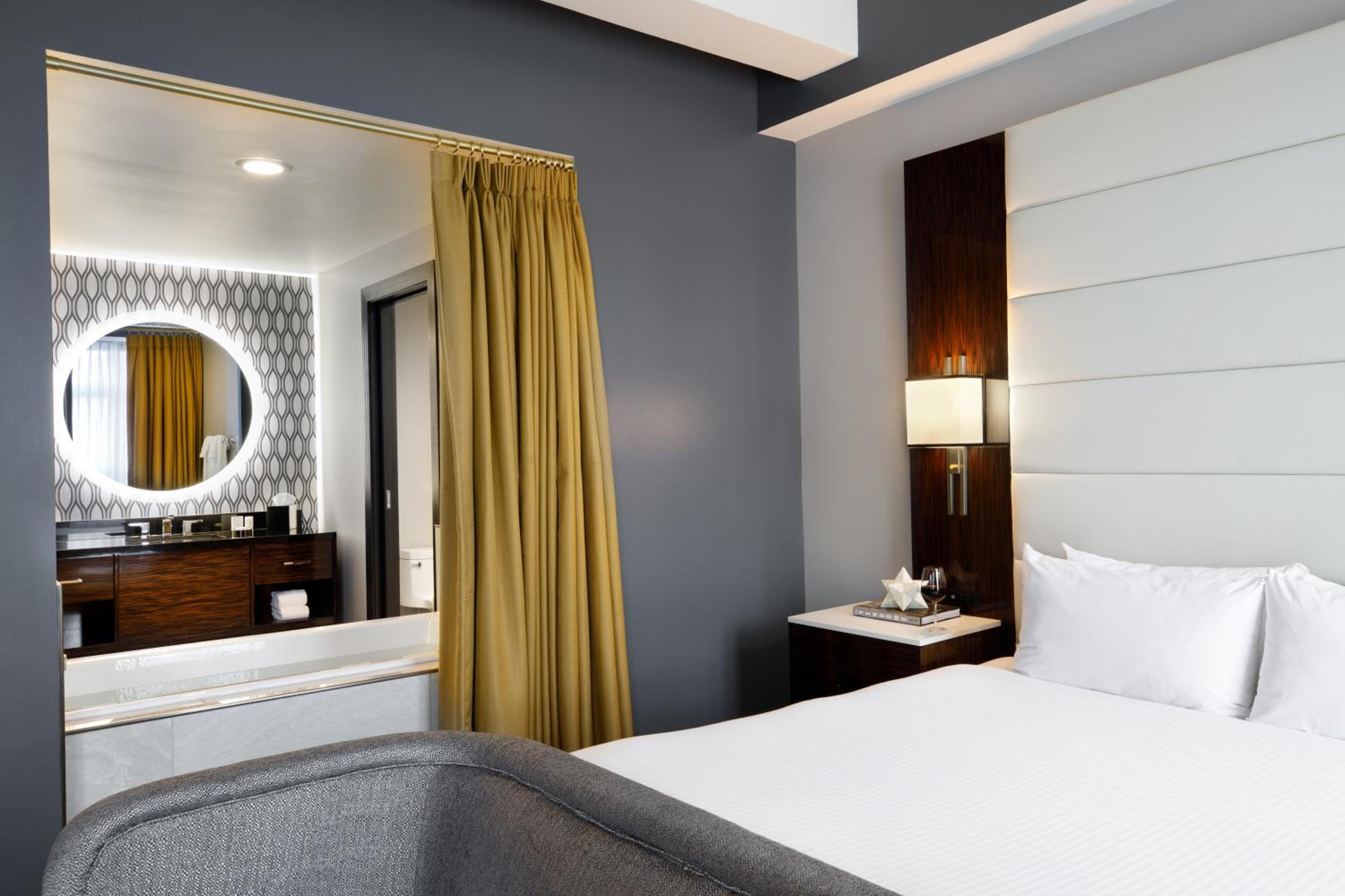 Spa King Room