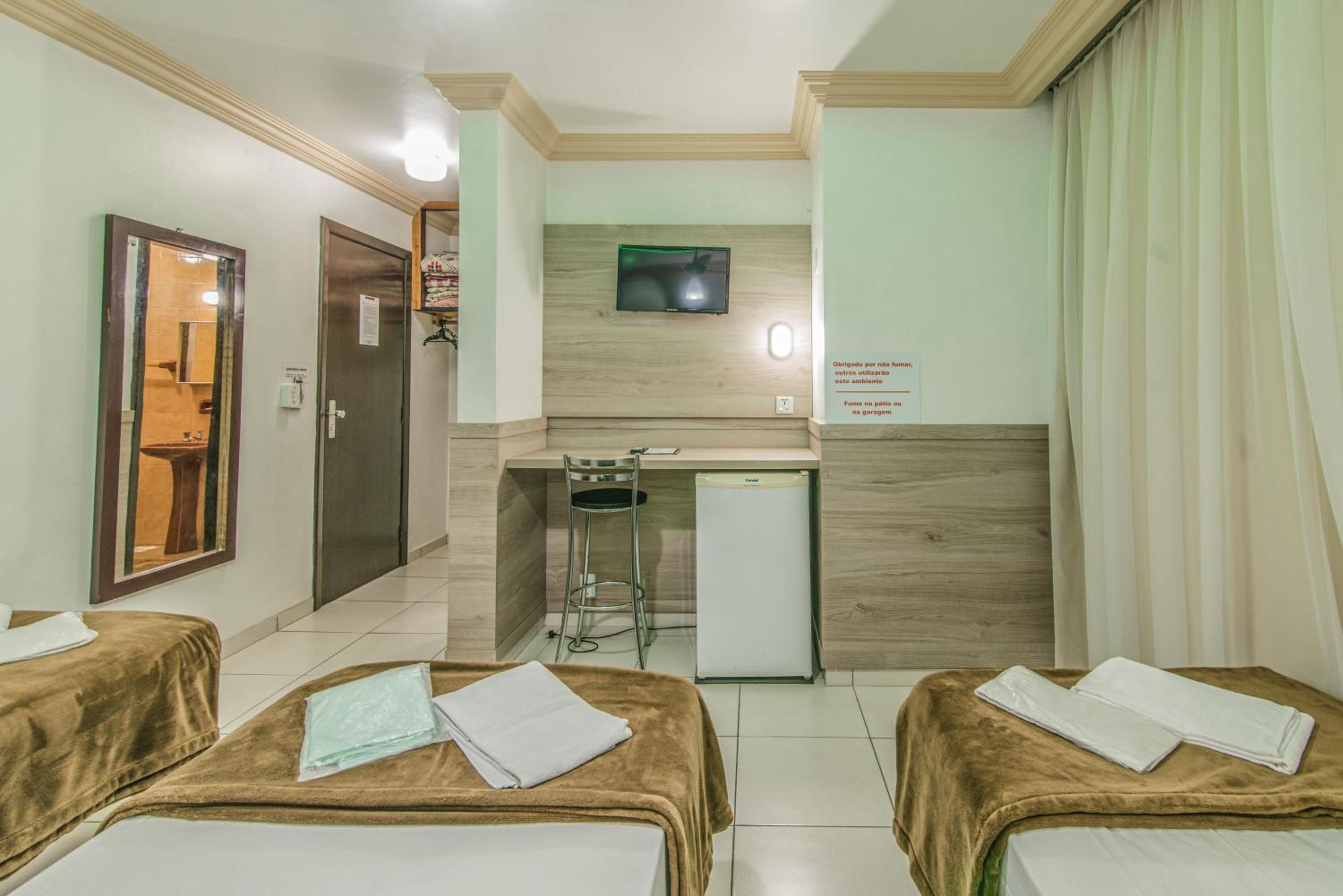 Triple Room - Hotel photo 1