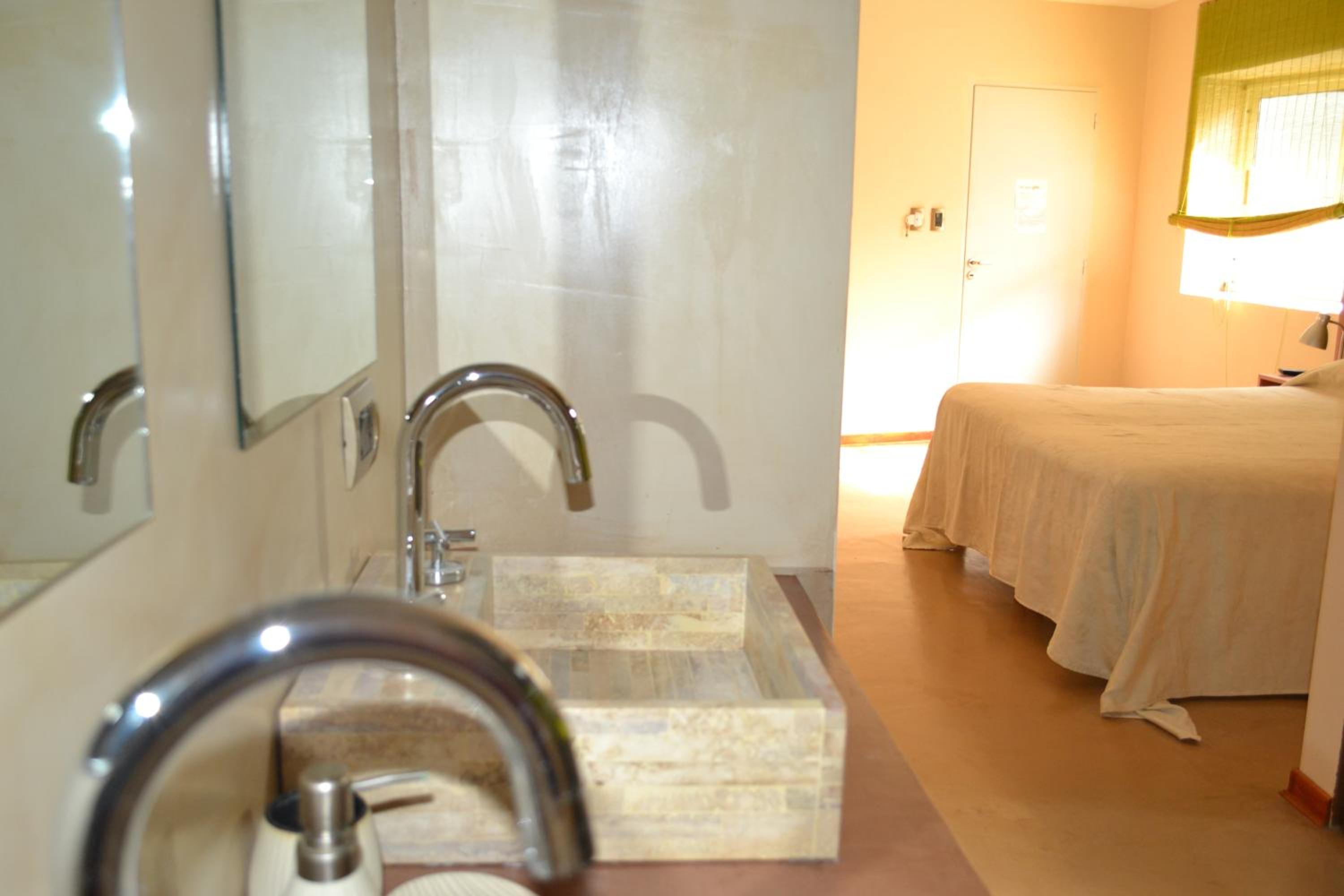 Basic Room photo 2