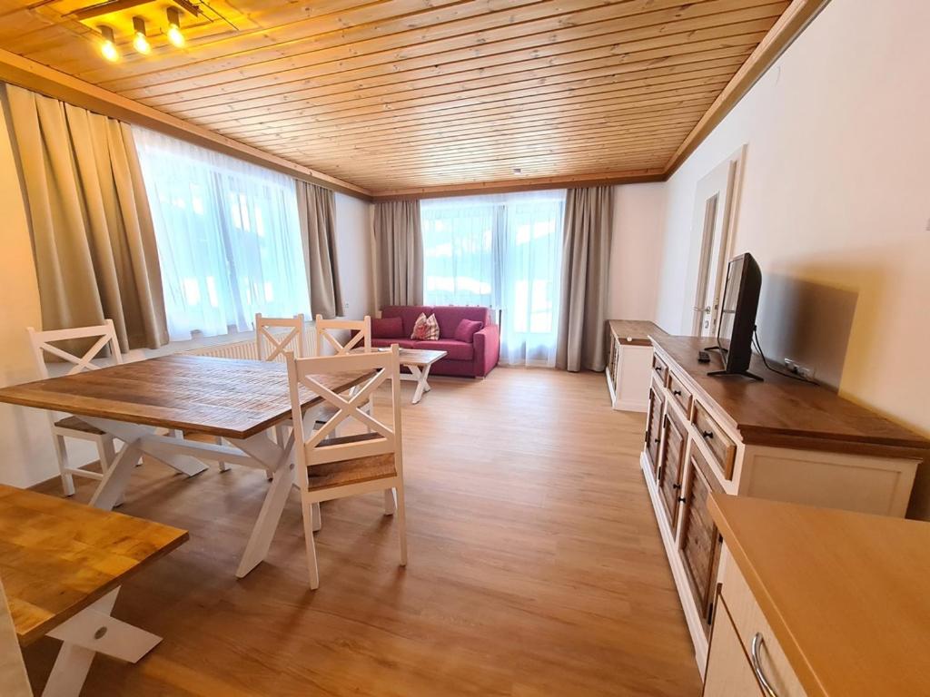 Two-Bedroom Apartment with Balcony or Terrace