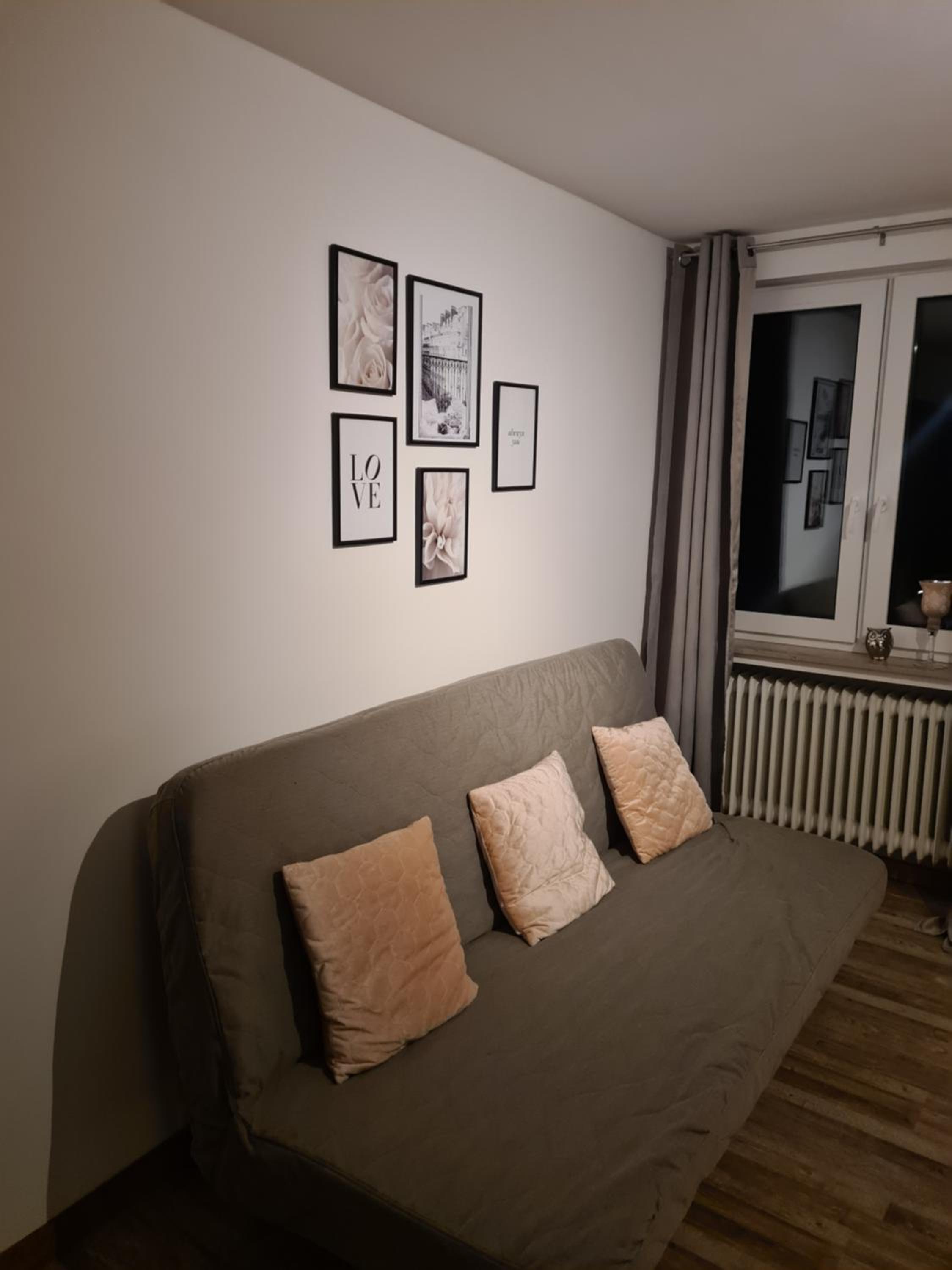 One-Bedroom Apartment photo 1