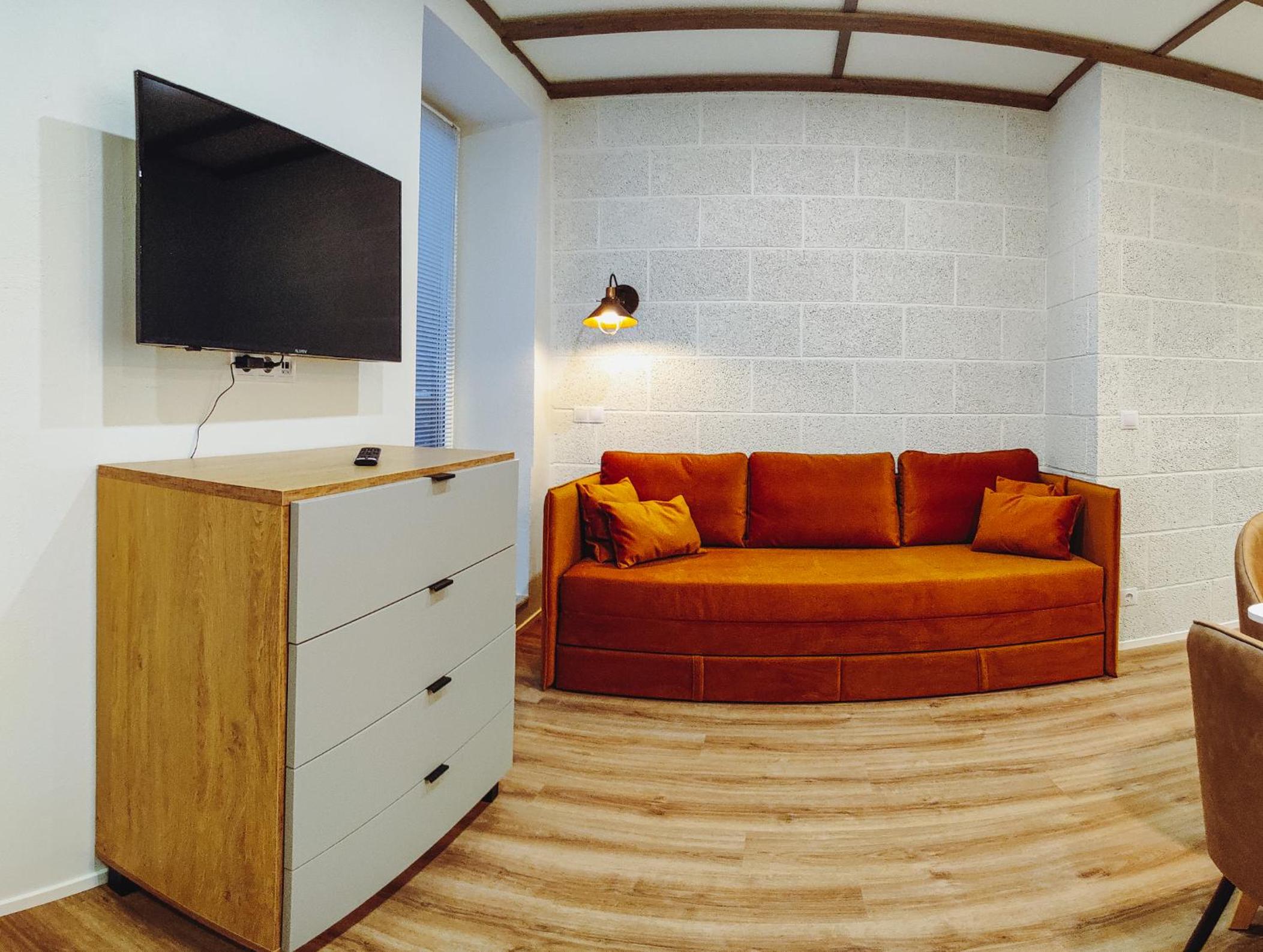 Twin Room with Extra Bed photo 2