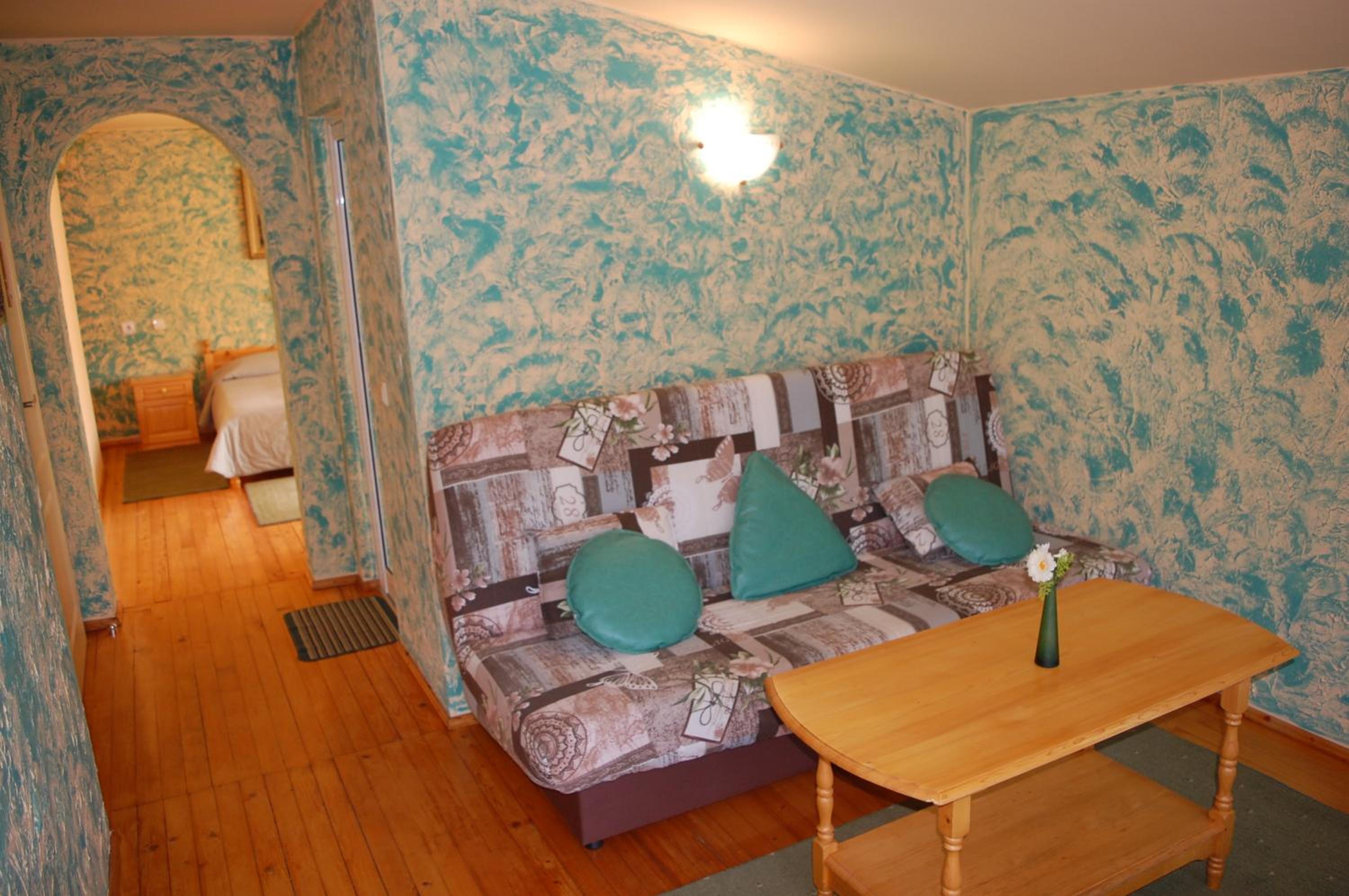 Apartment with Mountain View photo 3