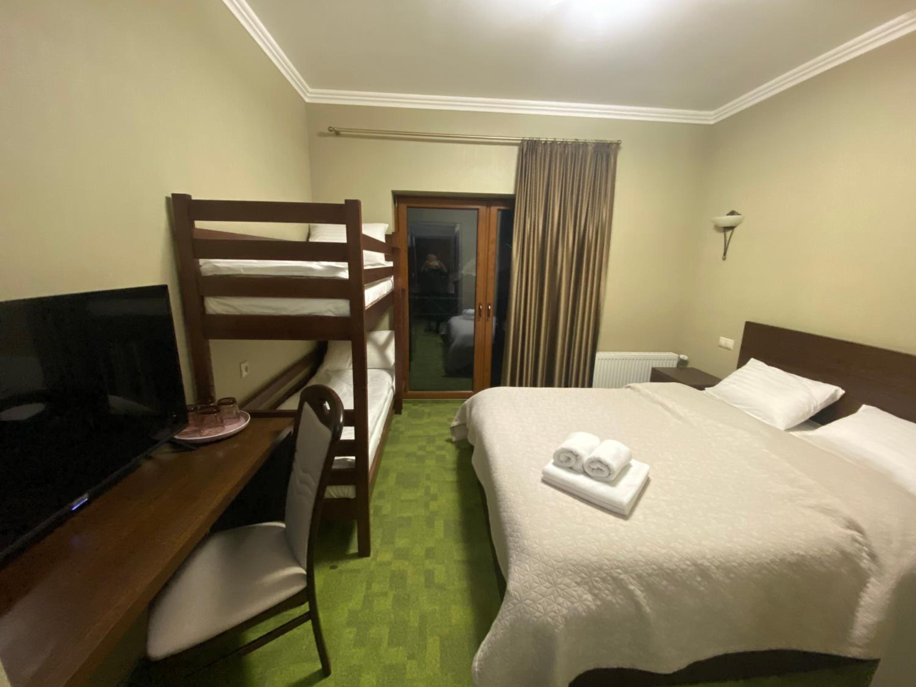 Standard Quadruple Room photo 1