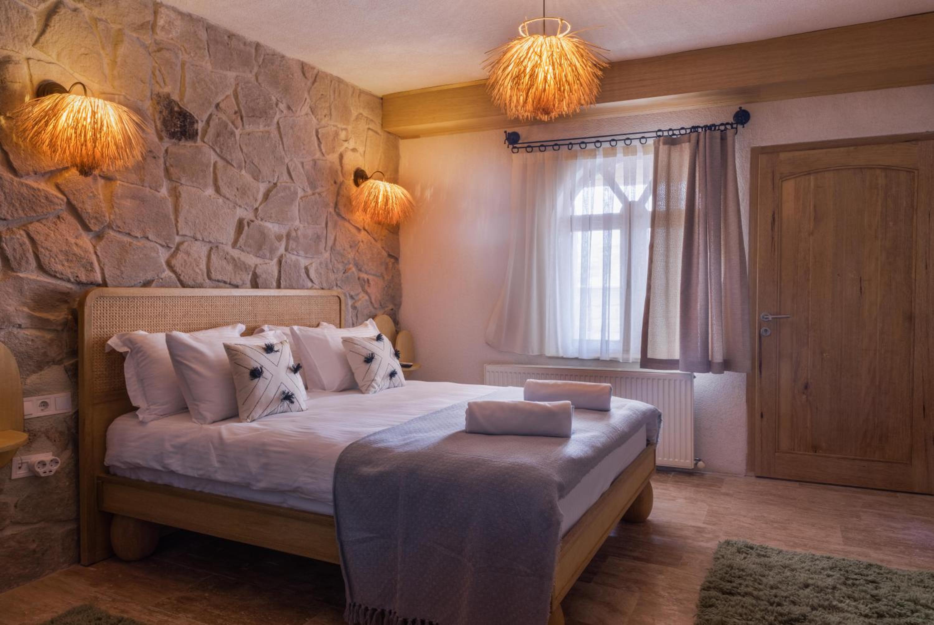 Standard Double Room - Photo 3
