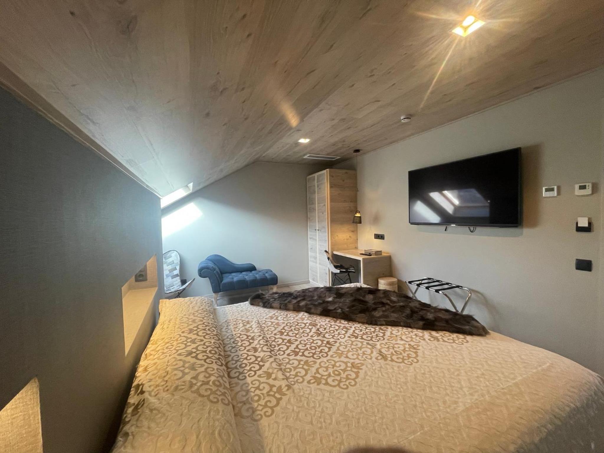 Suite Deluxe con Bañera de Hidromasaje