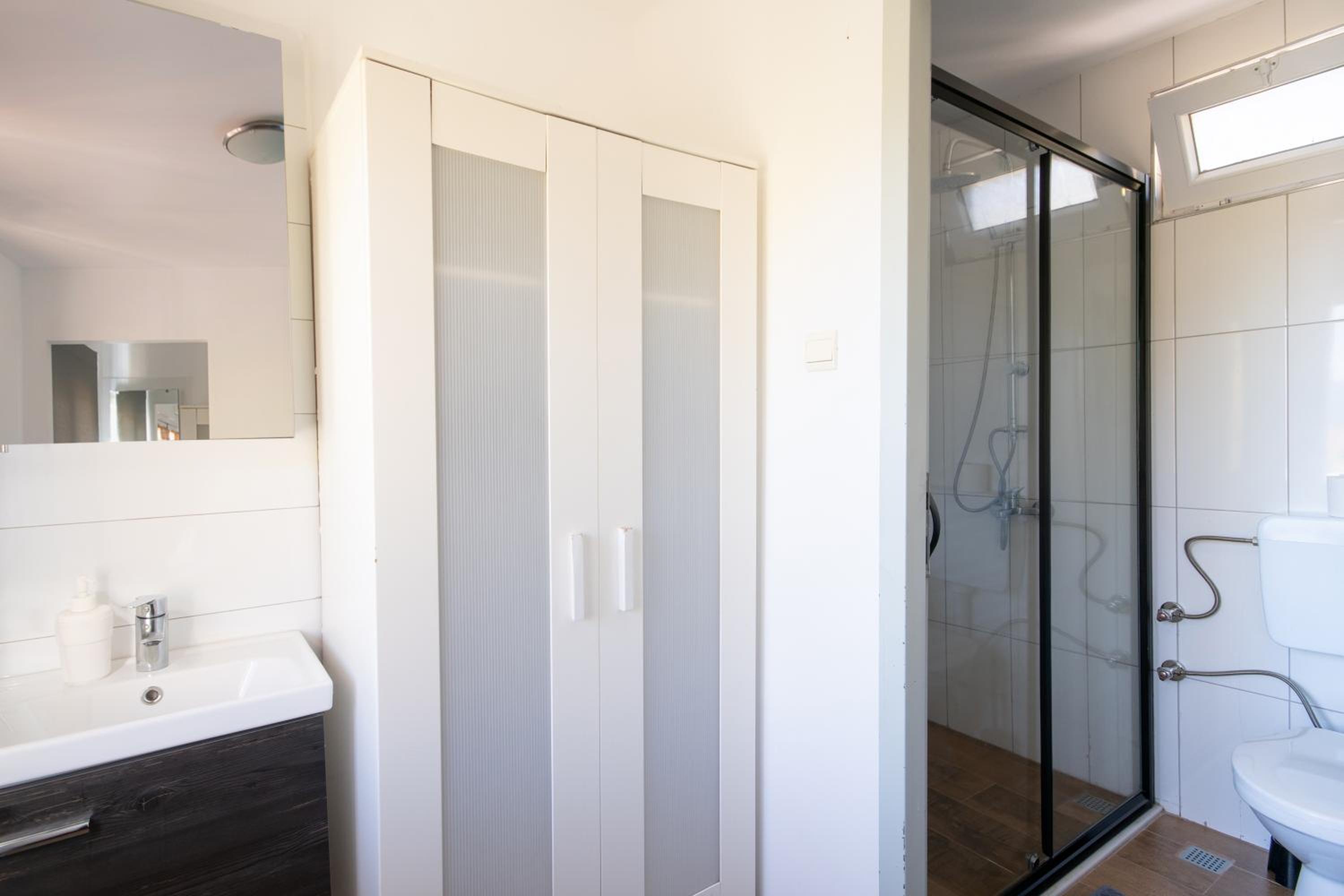 One-Bedroom Bungalow photo 2