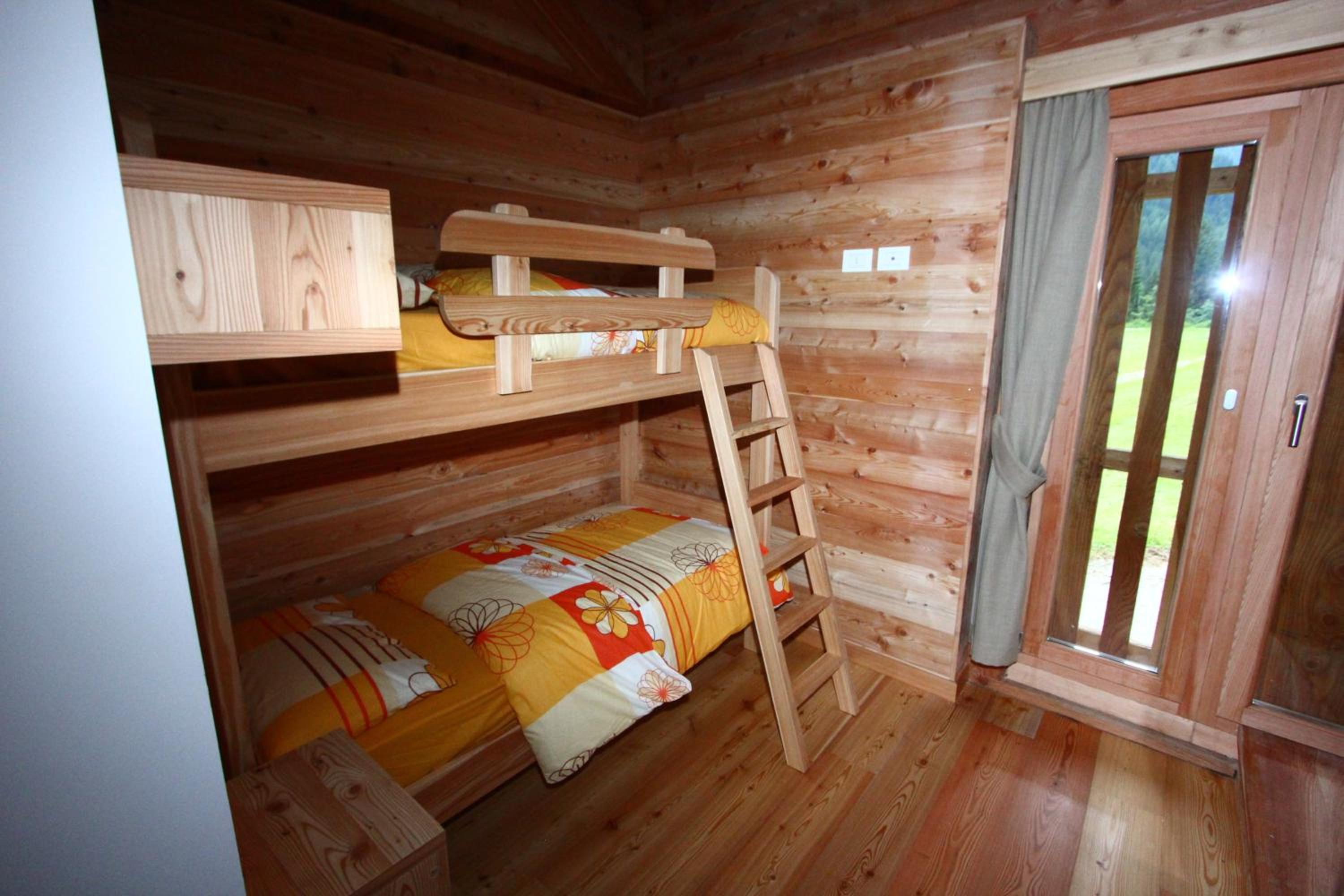 Duplex Quadruple Room - Photo 8
