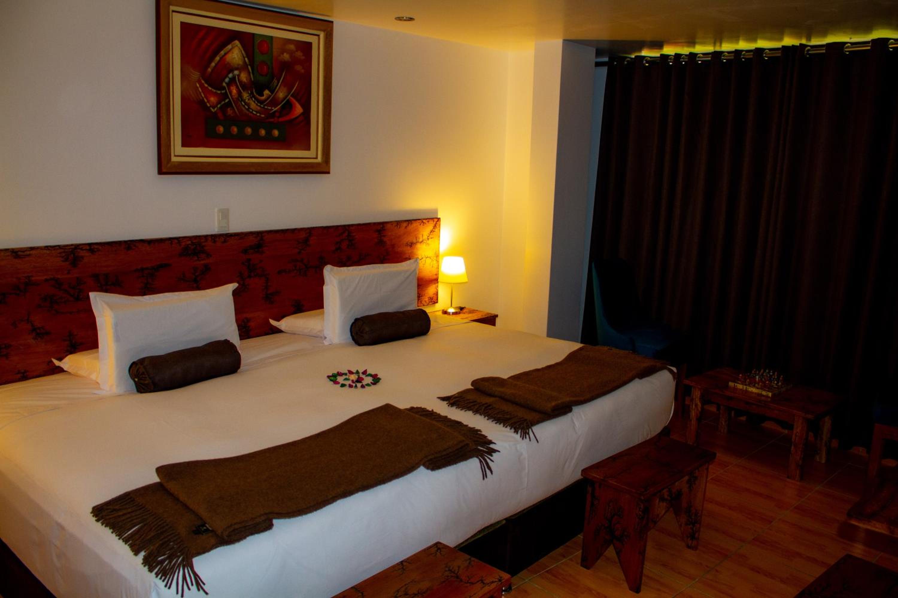 Superior King Room - Photo 34