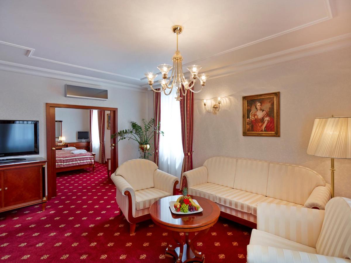 Executive Suite photo 1