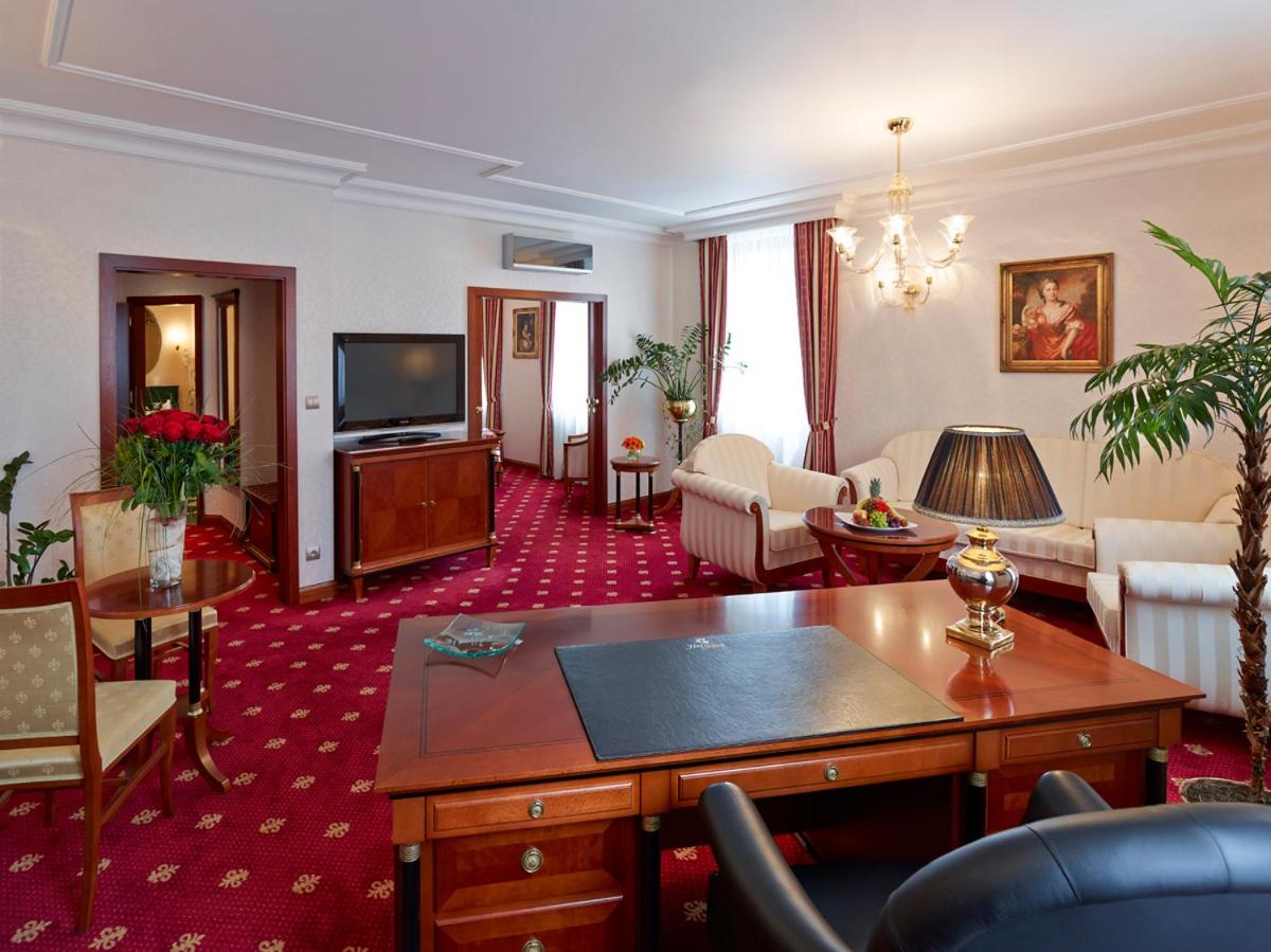 Executive Suite photo 3