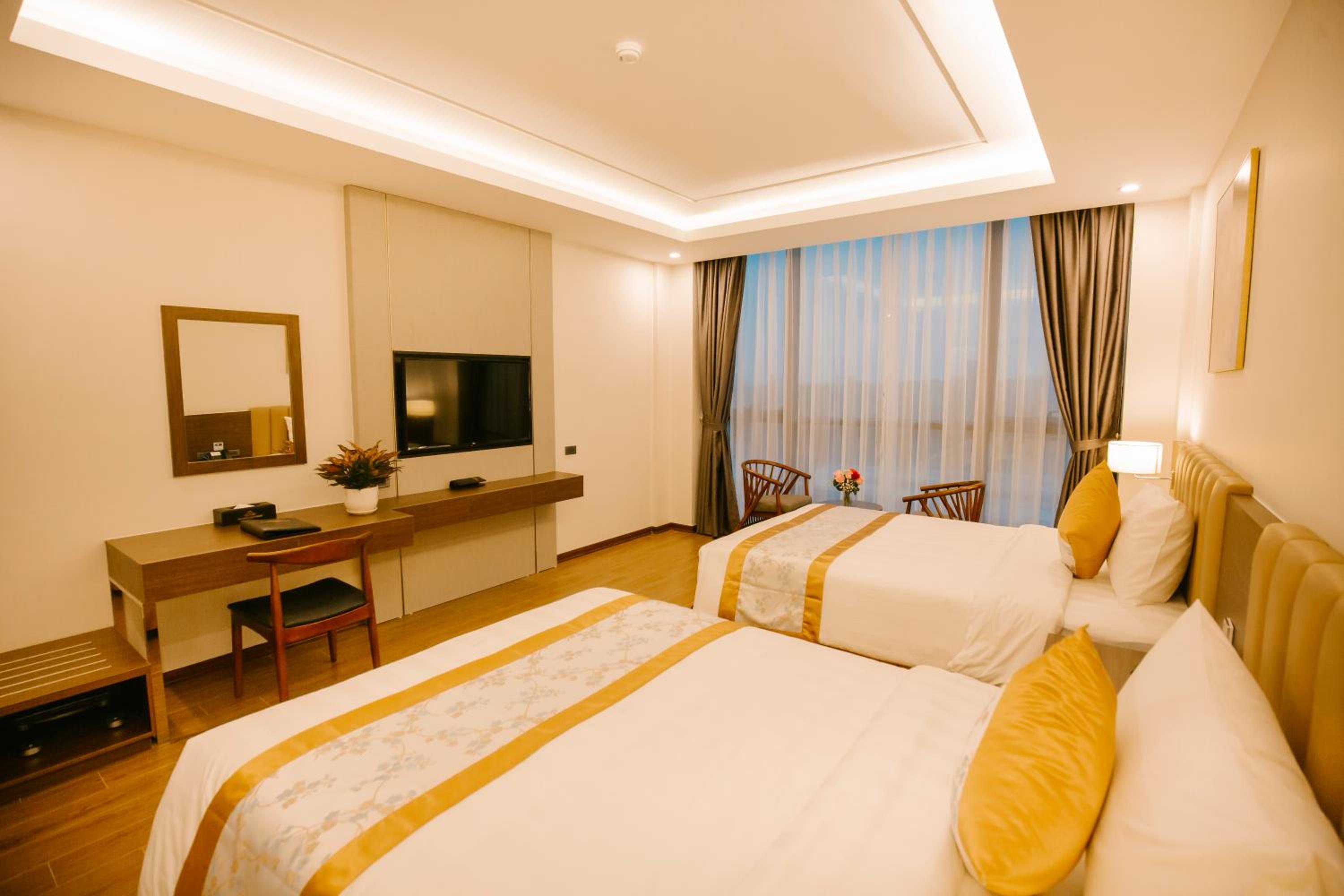 Deluxe Twin Room - Photo 3