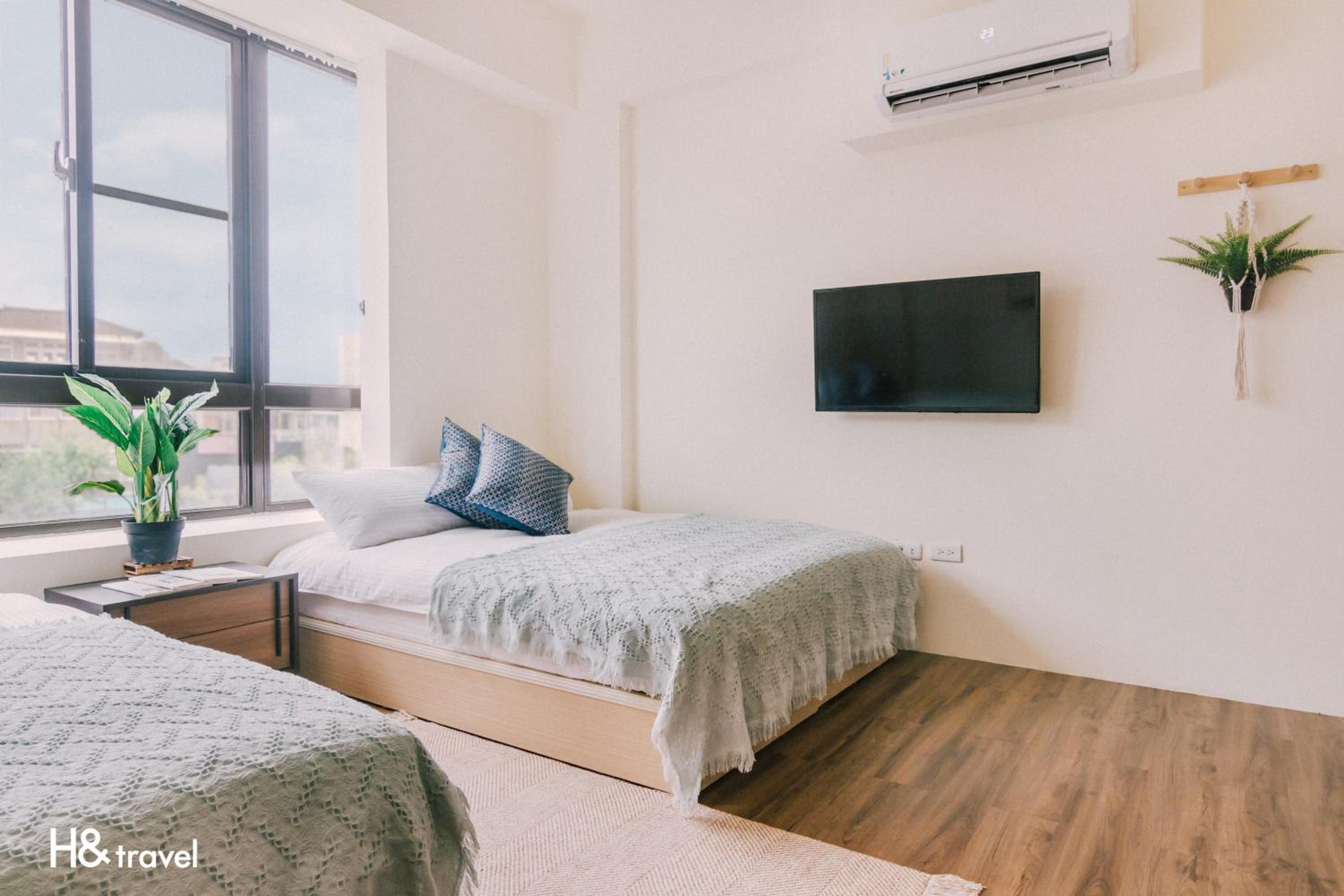 Standard Quadruple Room - Photo 8