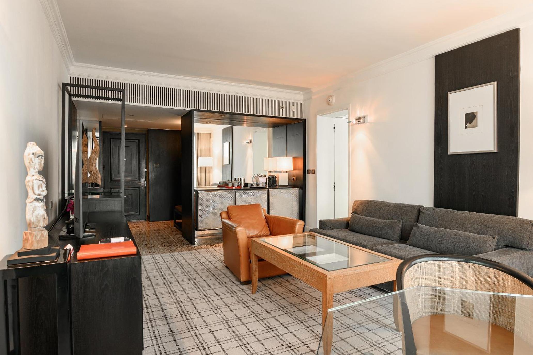Grand Executive King Suite - Club Access