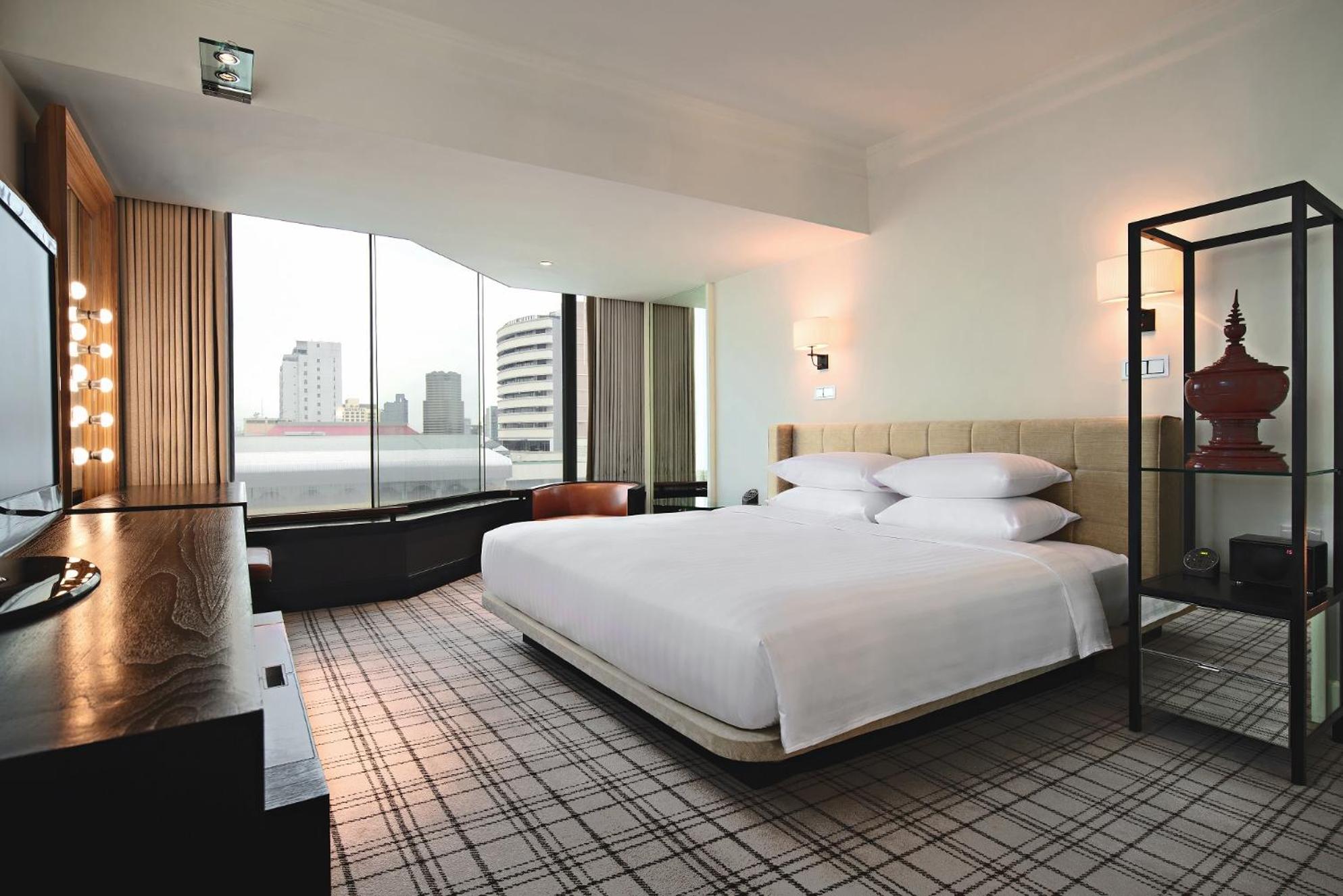 Grand King Suite - Club Access