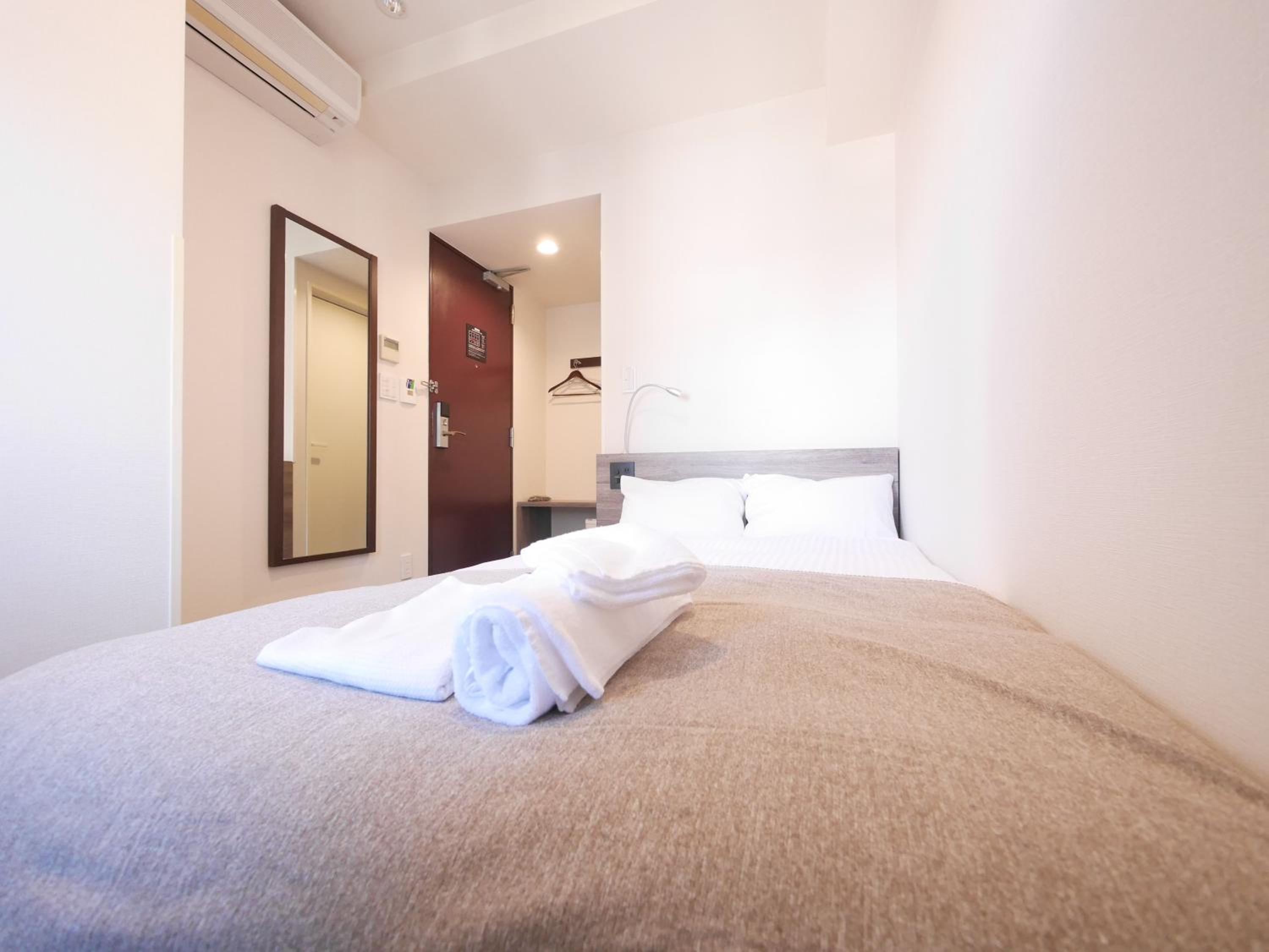 Single Room photo 2