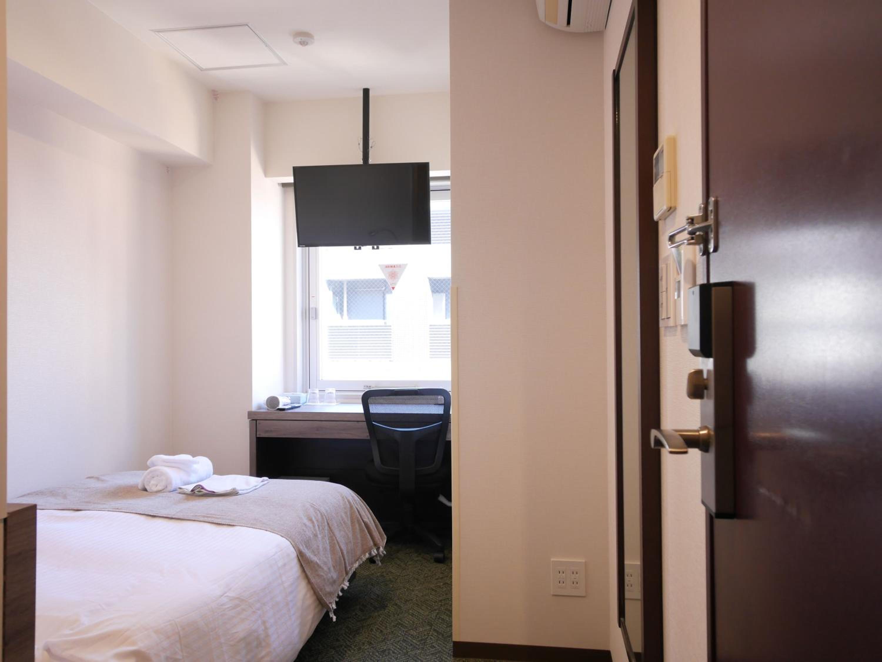 Single Room photo 3