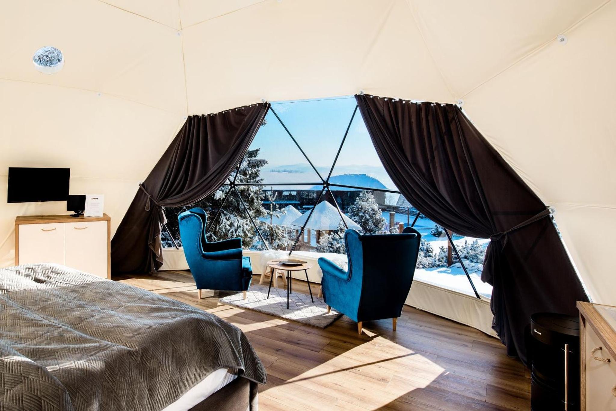 Tent - Photo 10