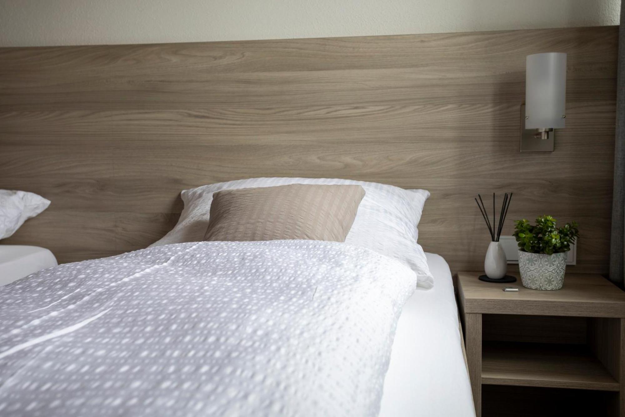 Double Room - Photo 6
