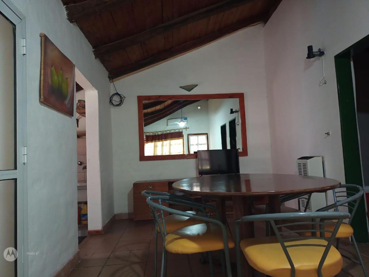 Two-Bedroom Cottage photo 3