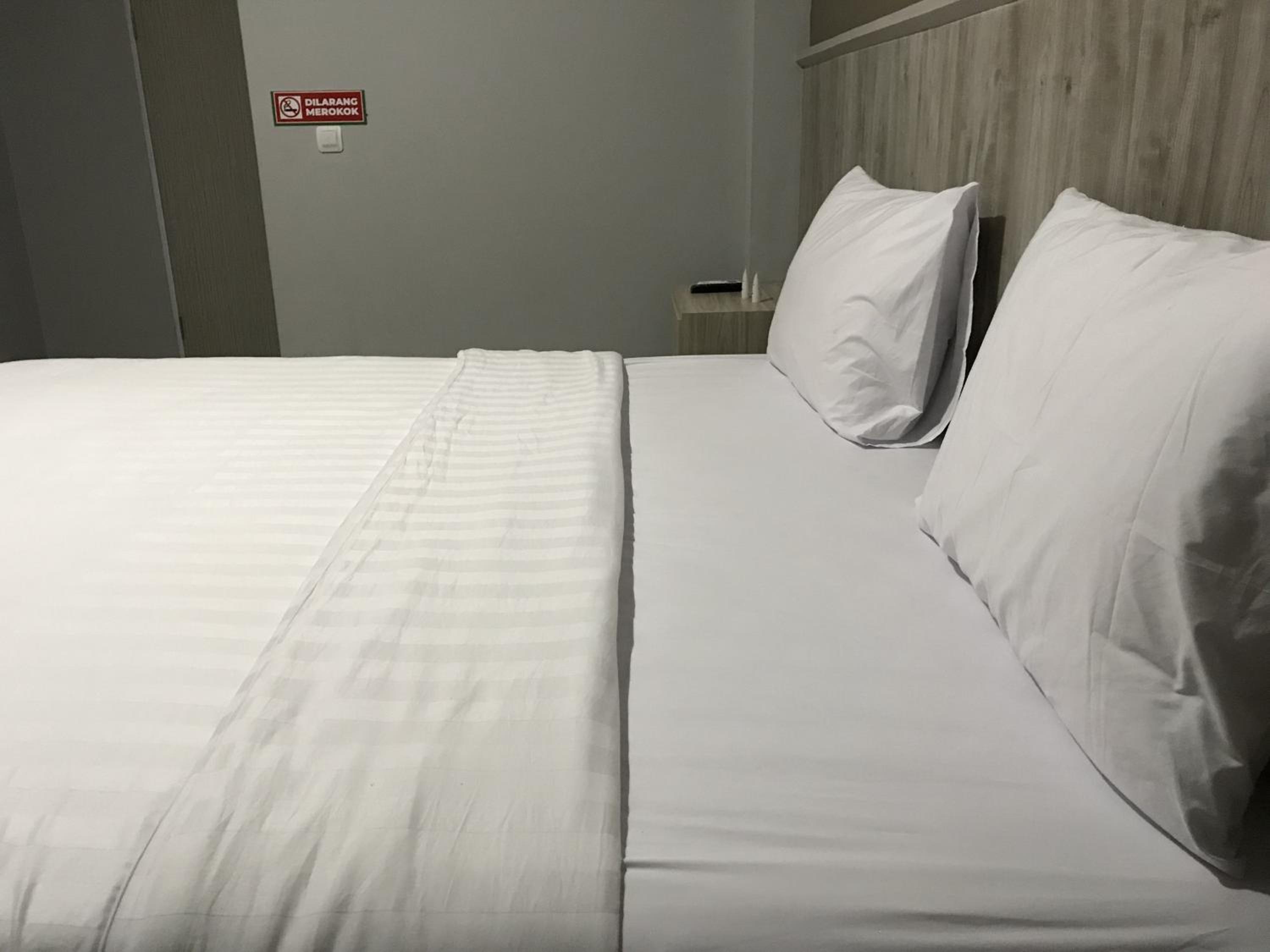 Deluxe Suite - Photo 1
