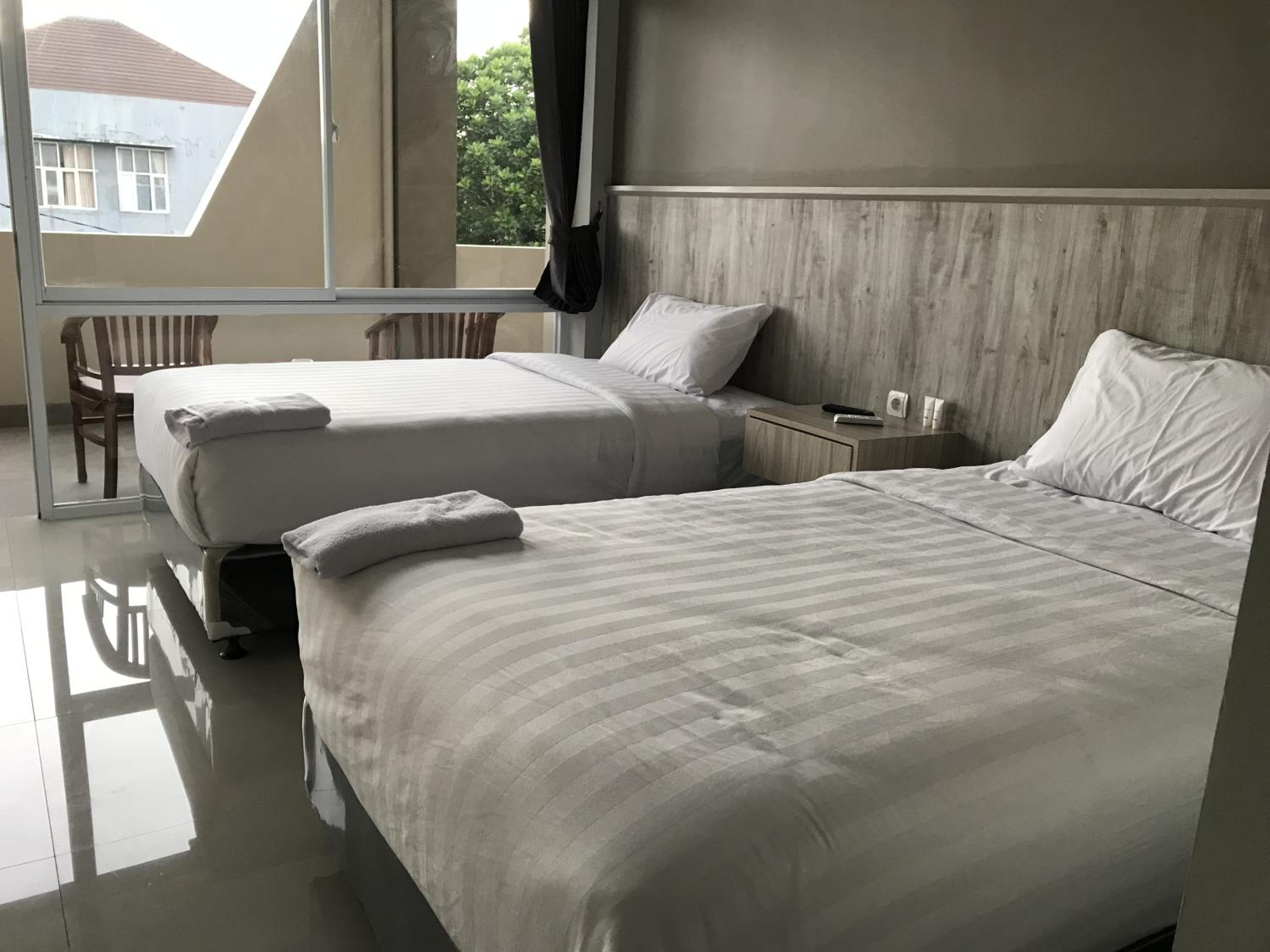 Superior Twin Room - Photo 1