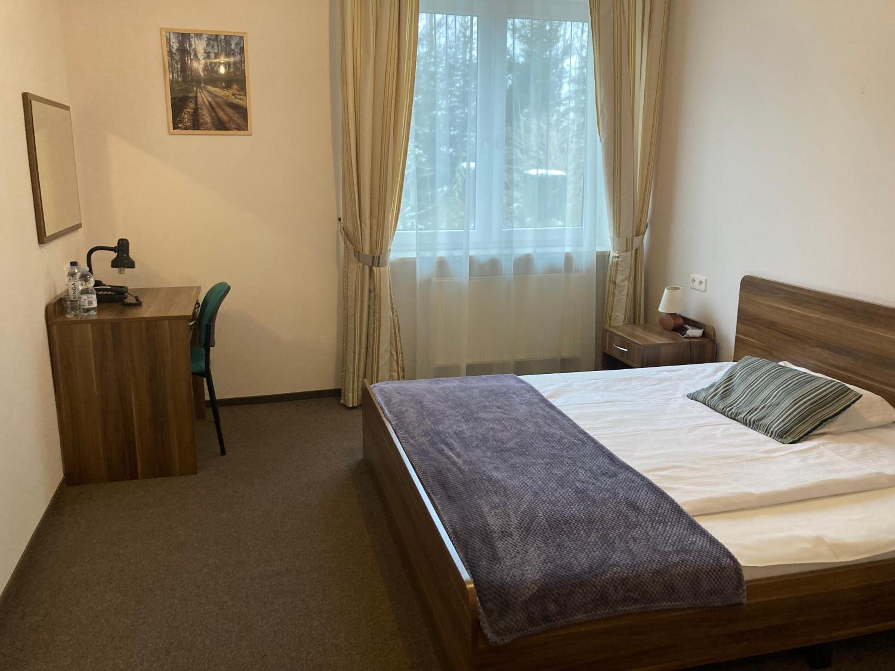 Double Room - Photo 2