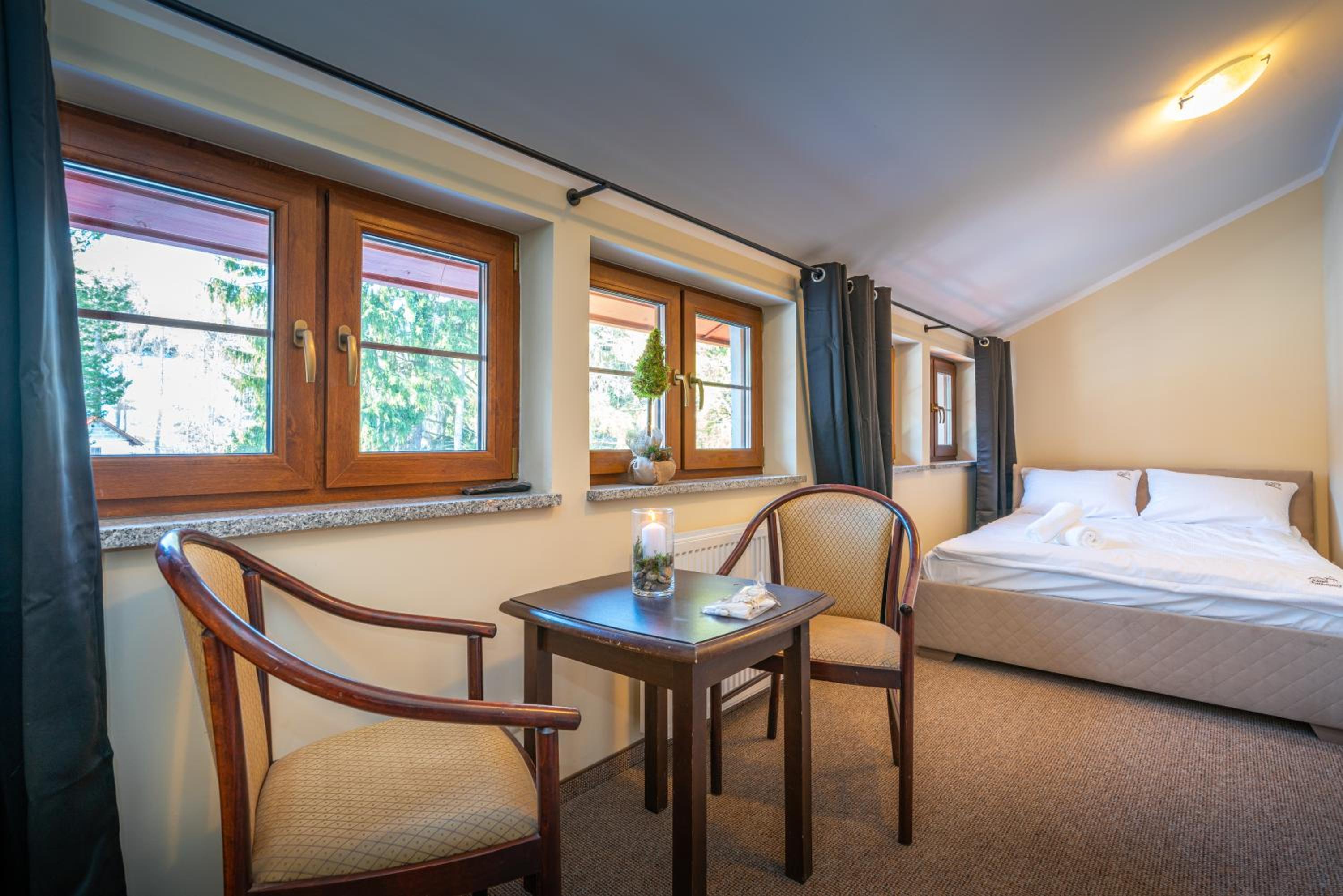 Small Double Room photo 1