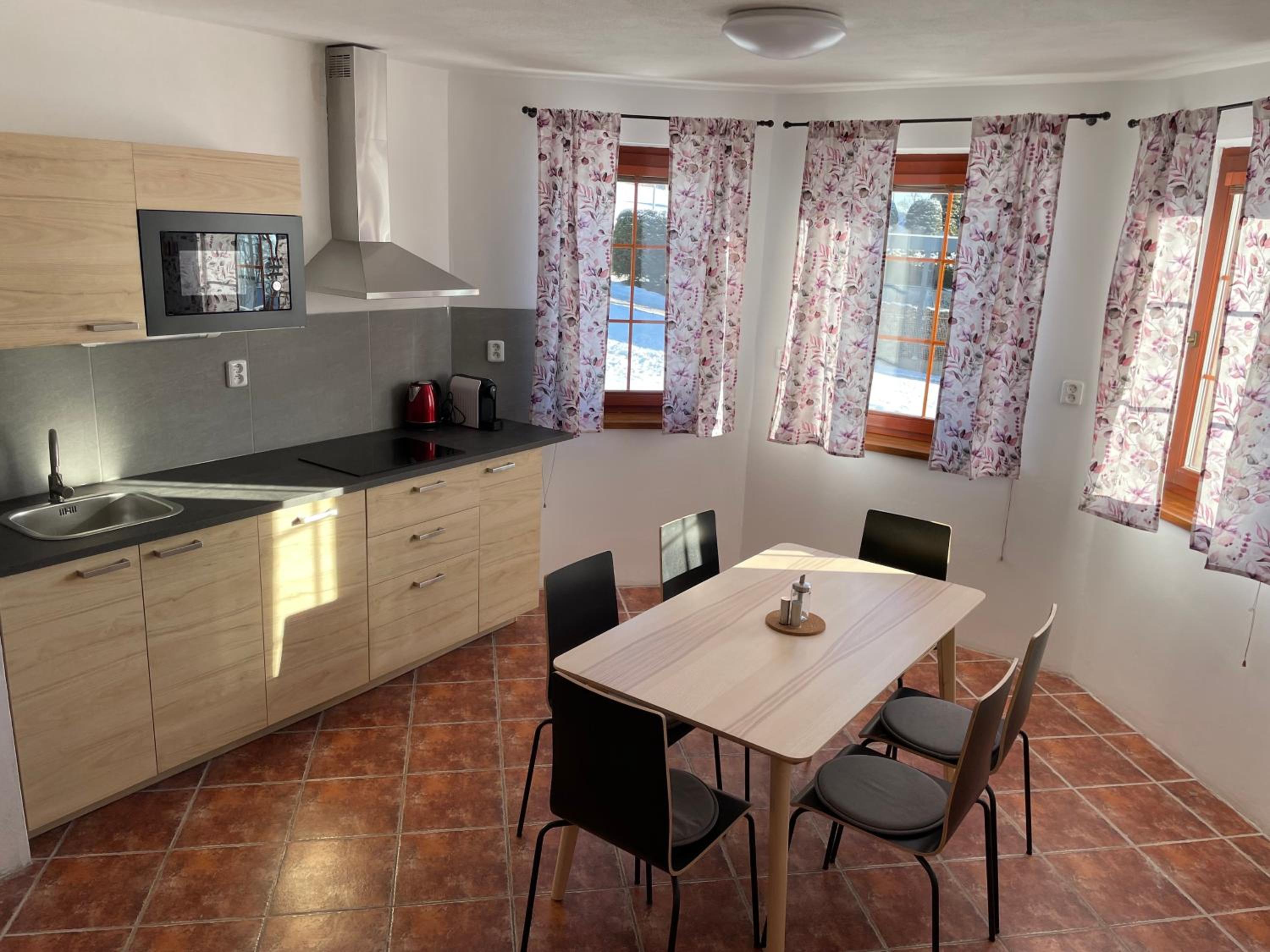 Two-Bedroom Apartment - Photo 4