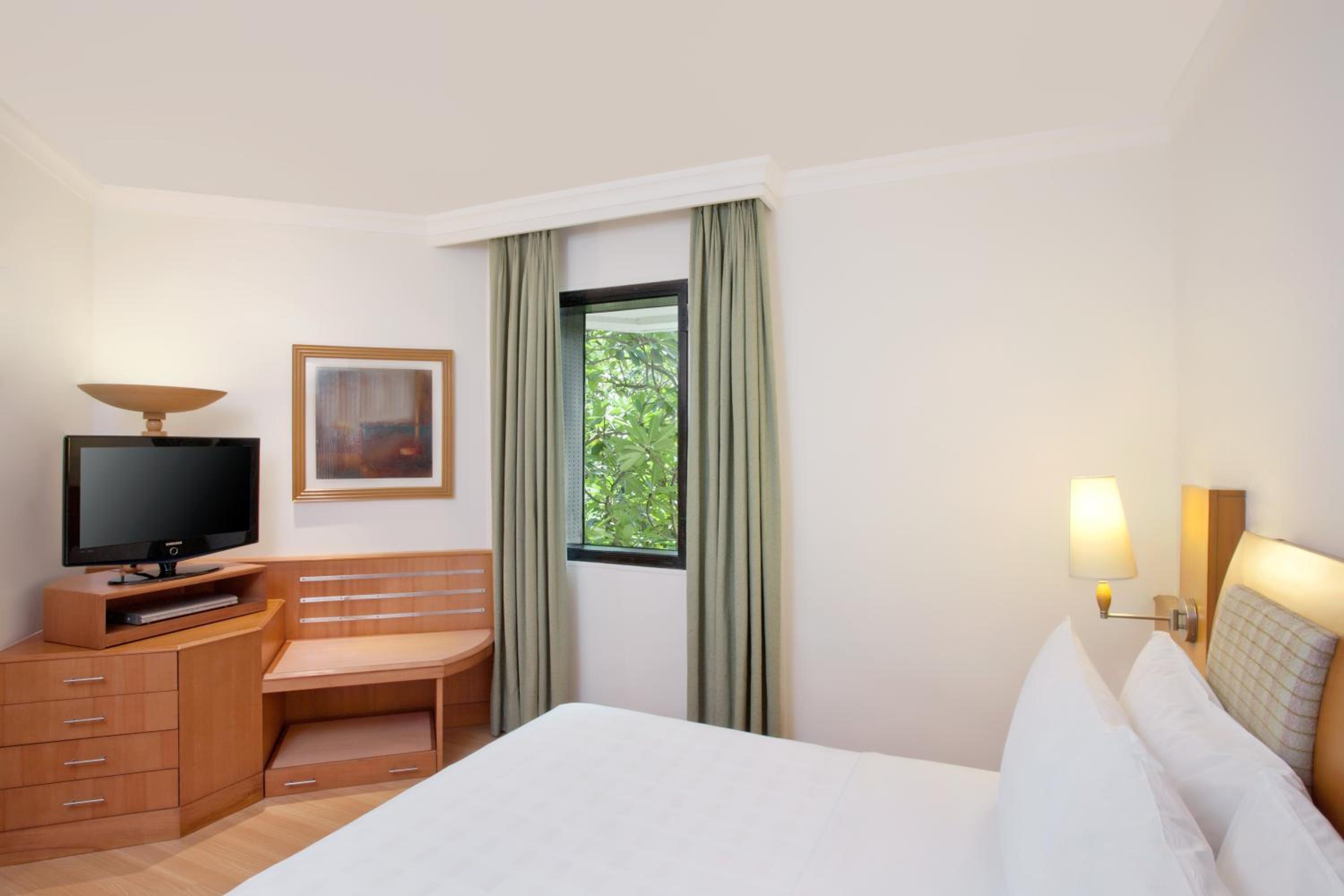 Trident Club Rooms - Photo 3