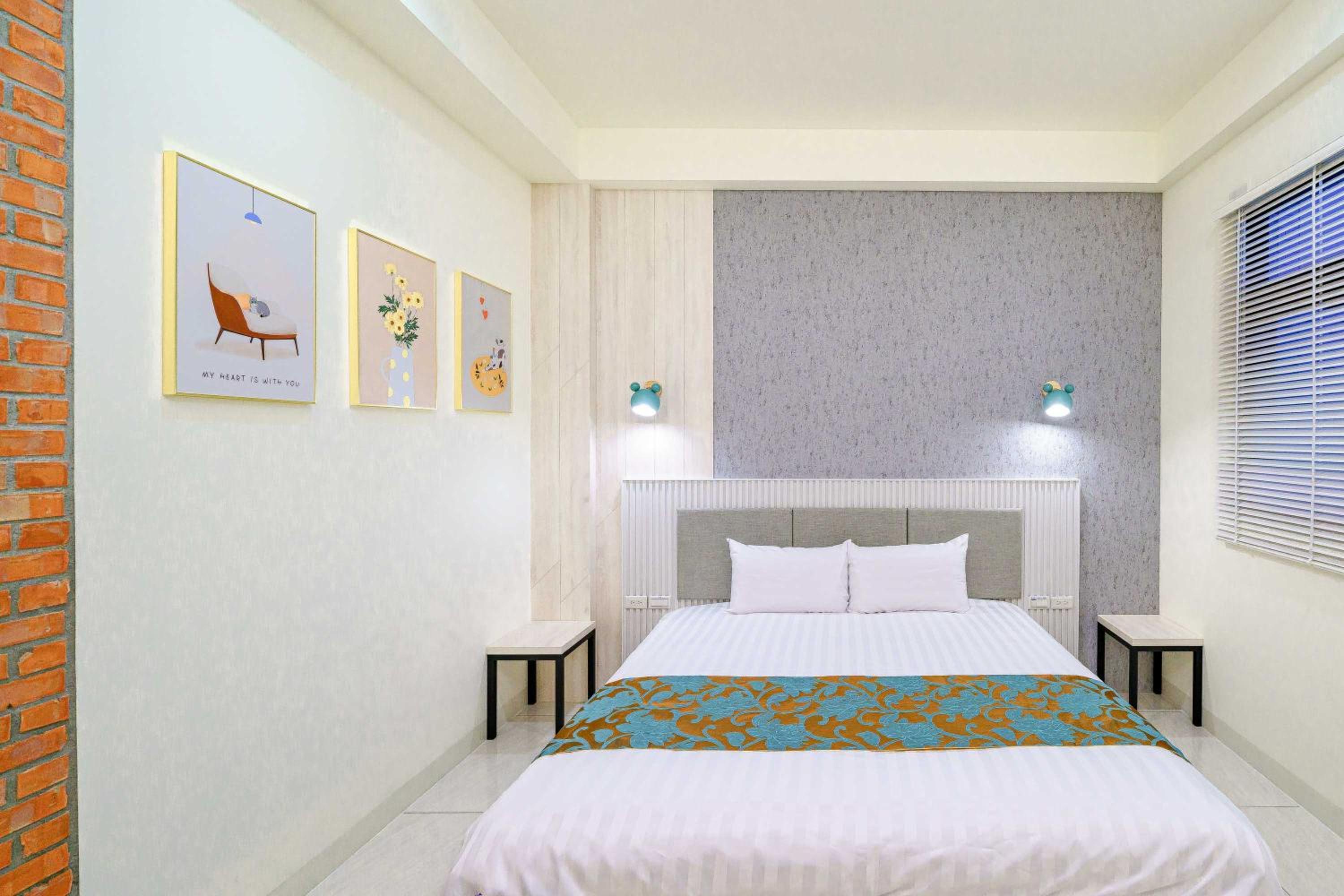 Deluxe Double Room With Balcony