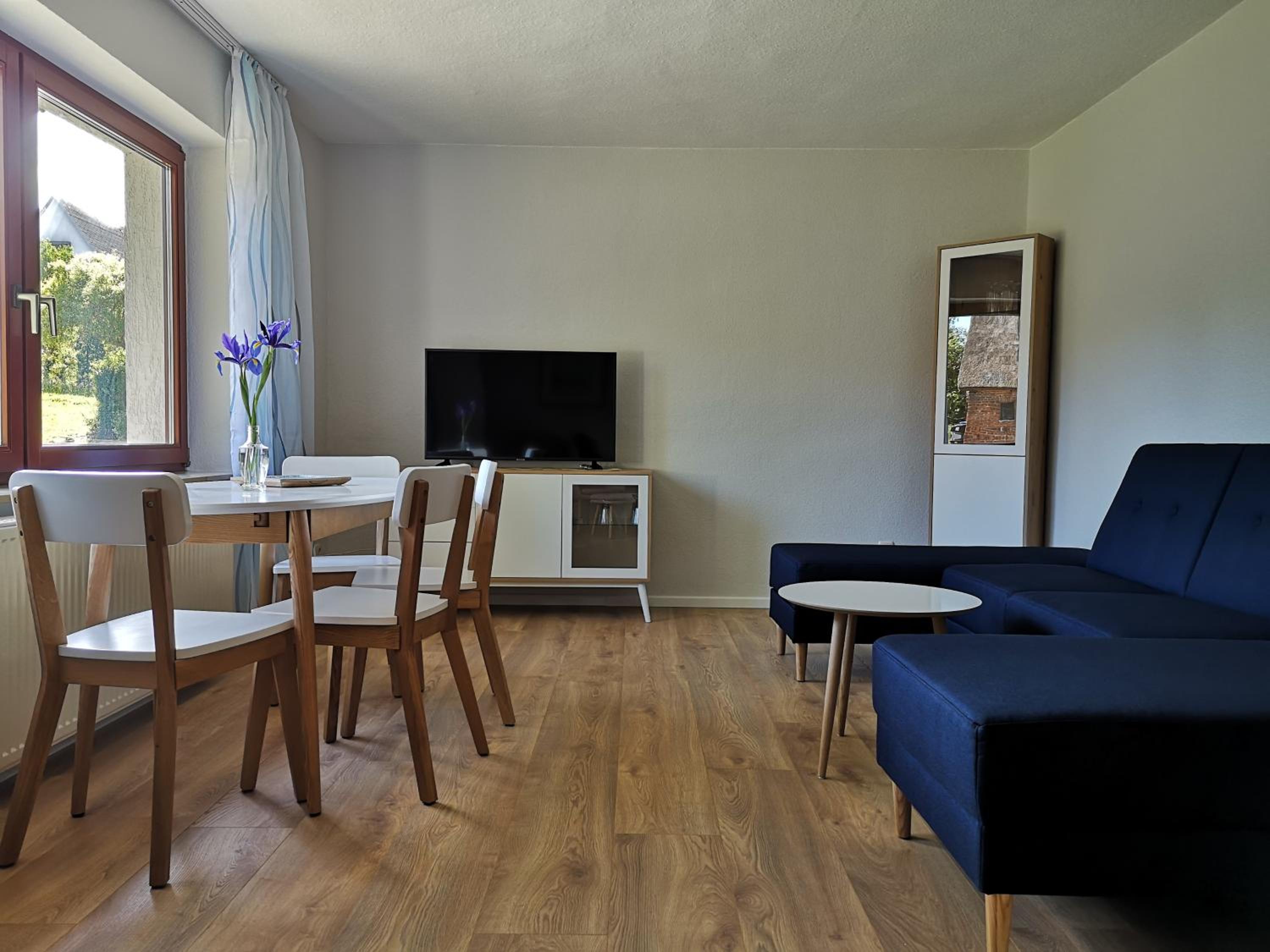 Apartment - Ground Floor photo 3