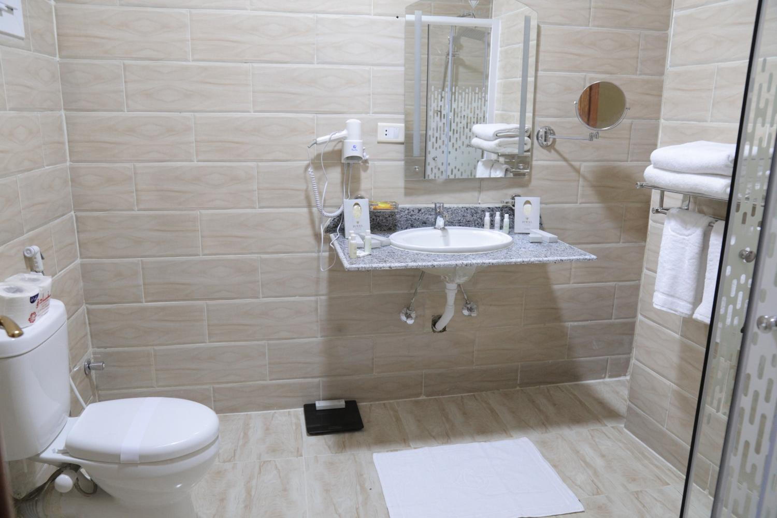 Two-Bedroom Apartment - Photo 15