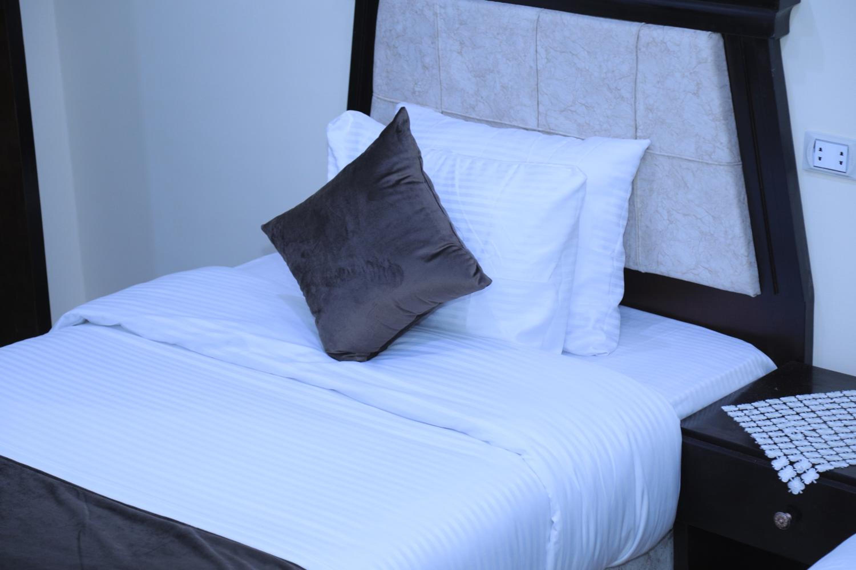 Two-Bedroom Apartment - Photo 10