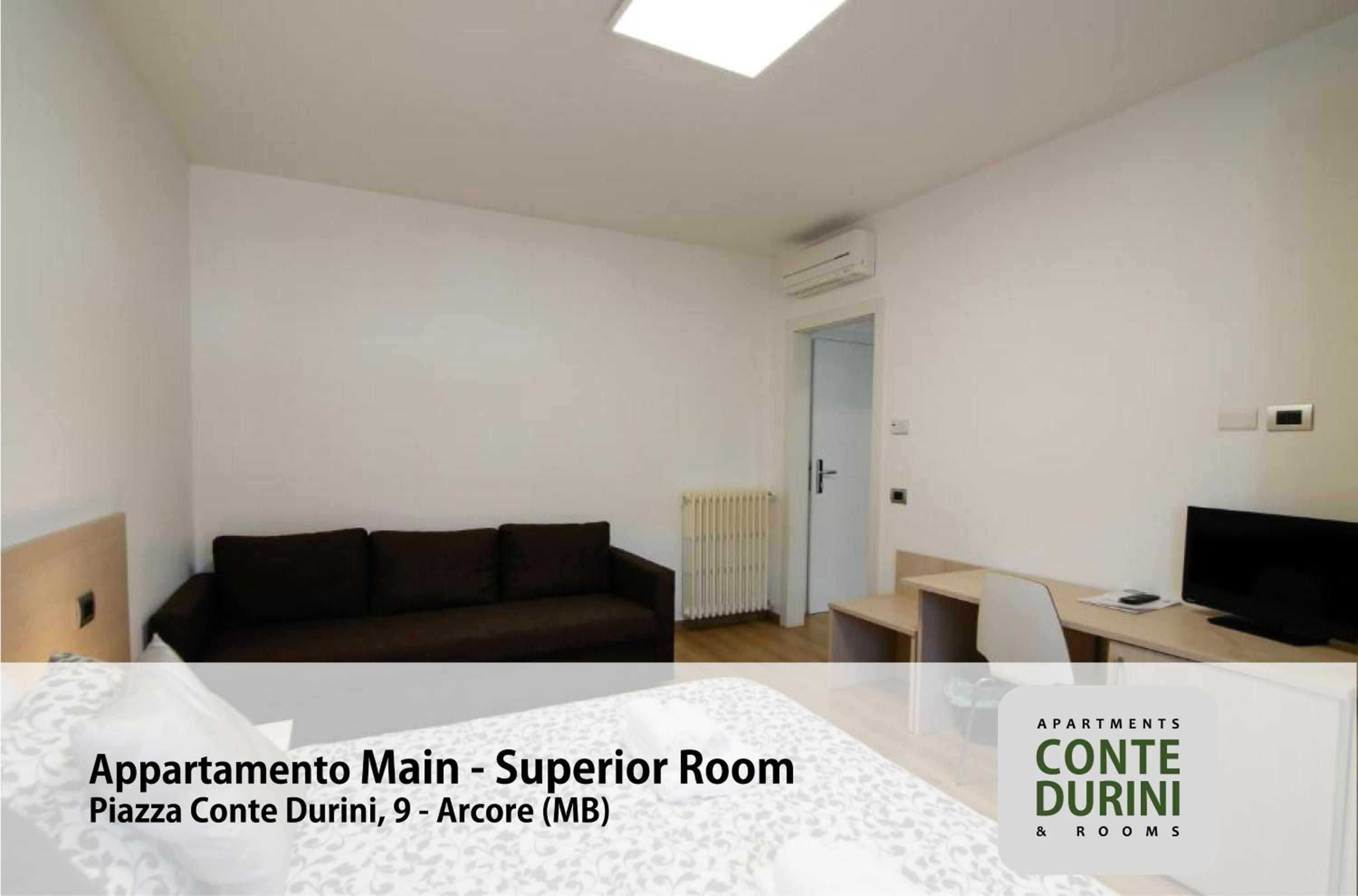 Triple Room with Private Bathroom - Photo 9