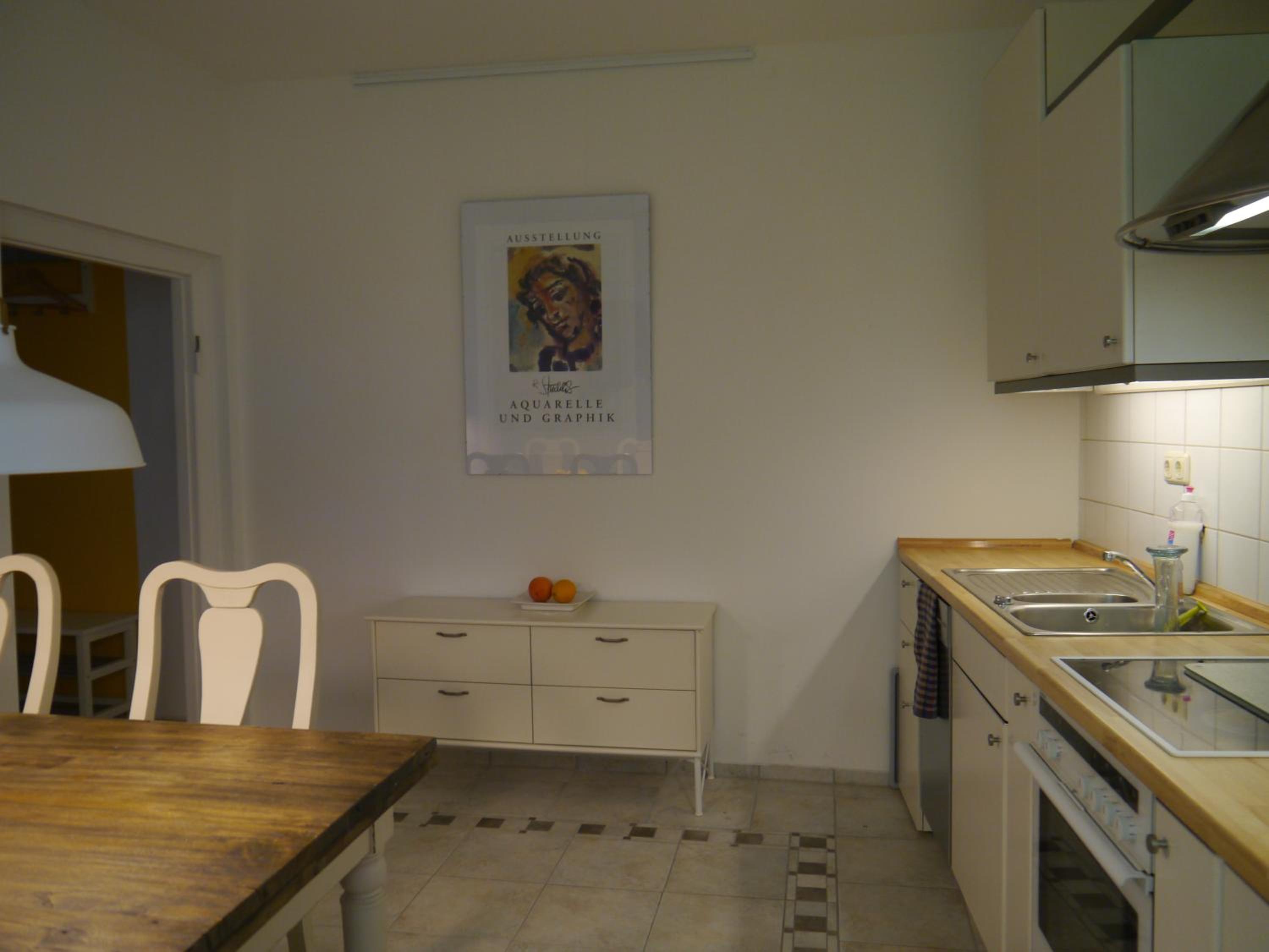 One-Bedroom Apartment - Photo 8