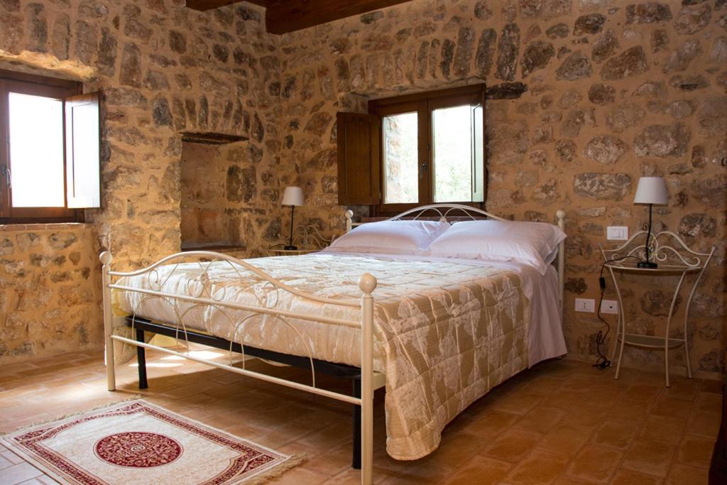 Double Room - Photo 9