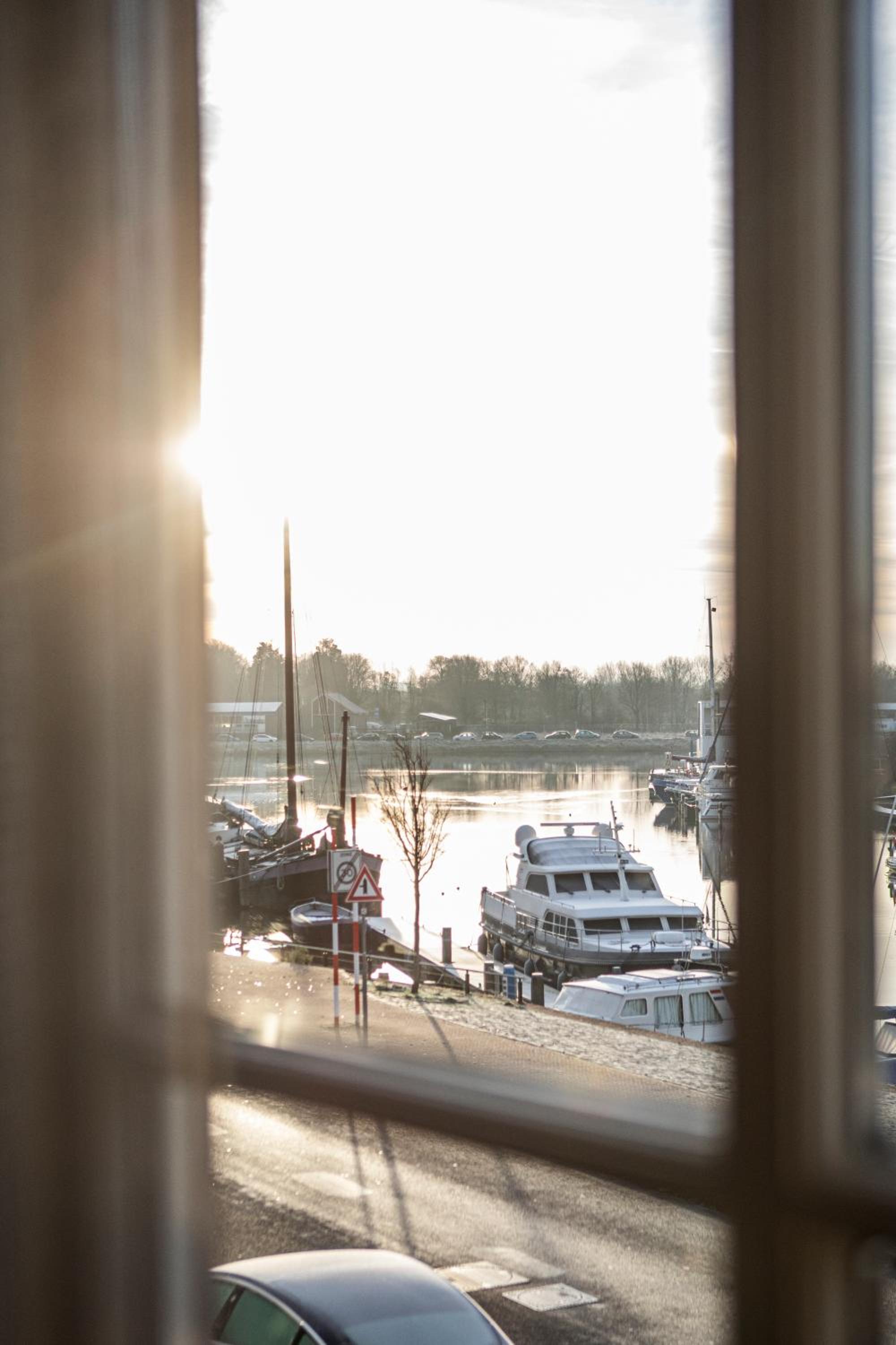 Junior suite with view on the harbor - Photo 2