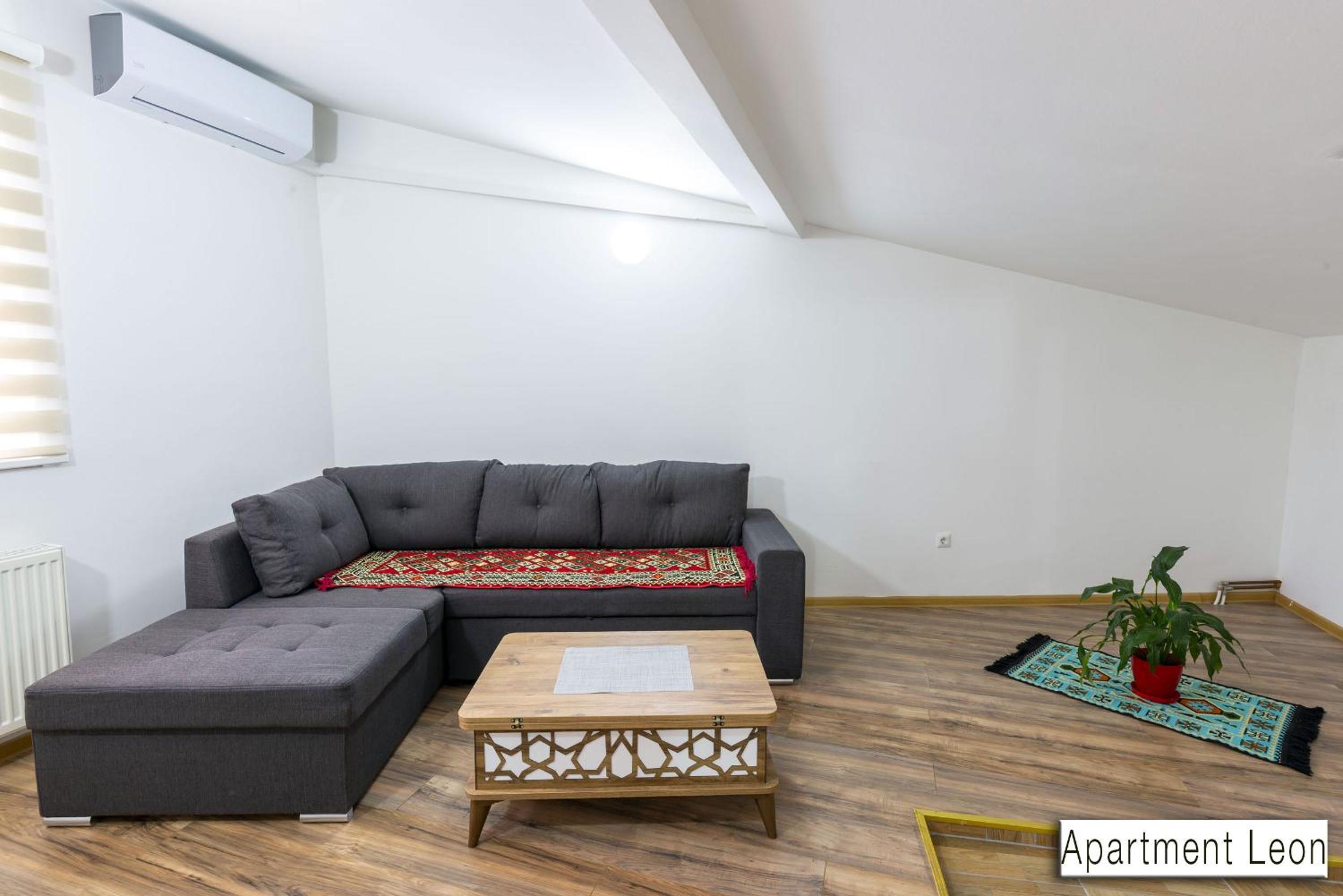 Deluxe Apartment photo 1