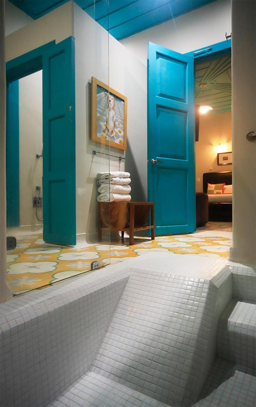 Deluxe Suite photo 2