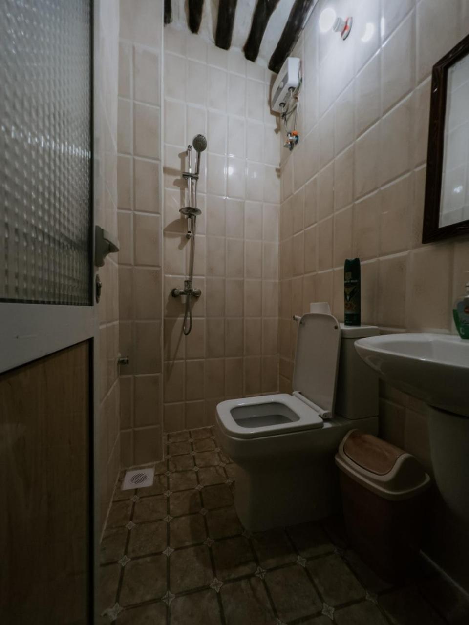 Standard Double Room photo 3