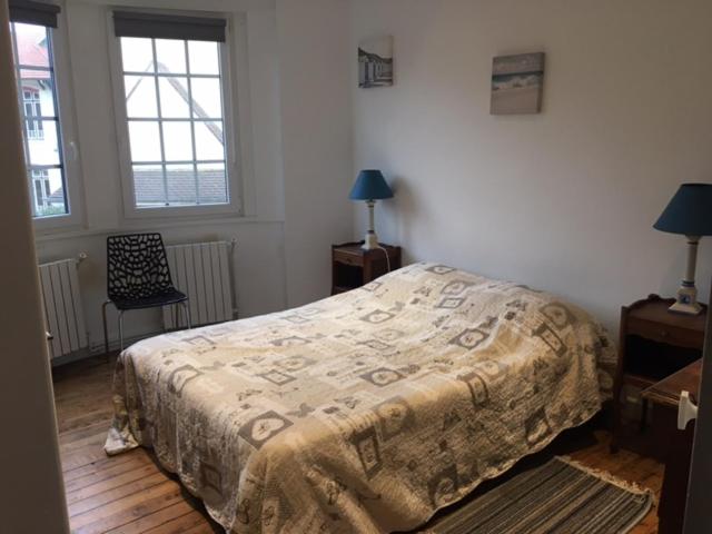 Apartment photo 2