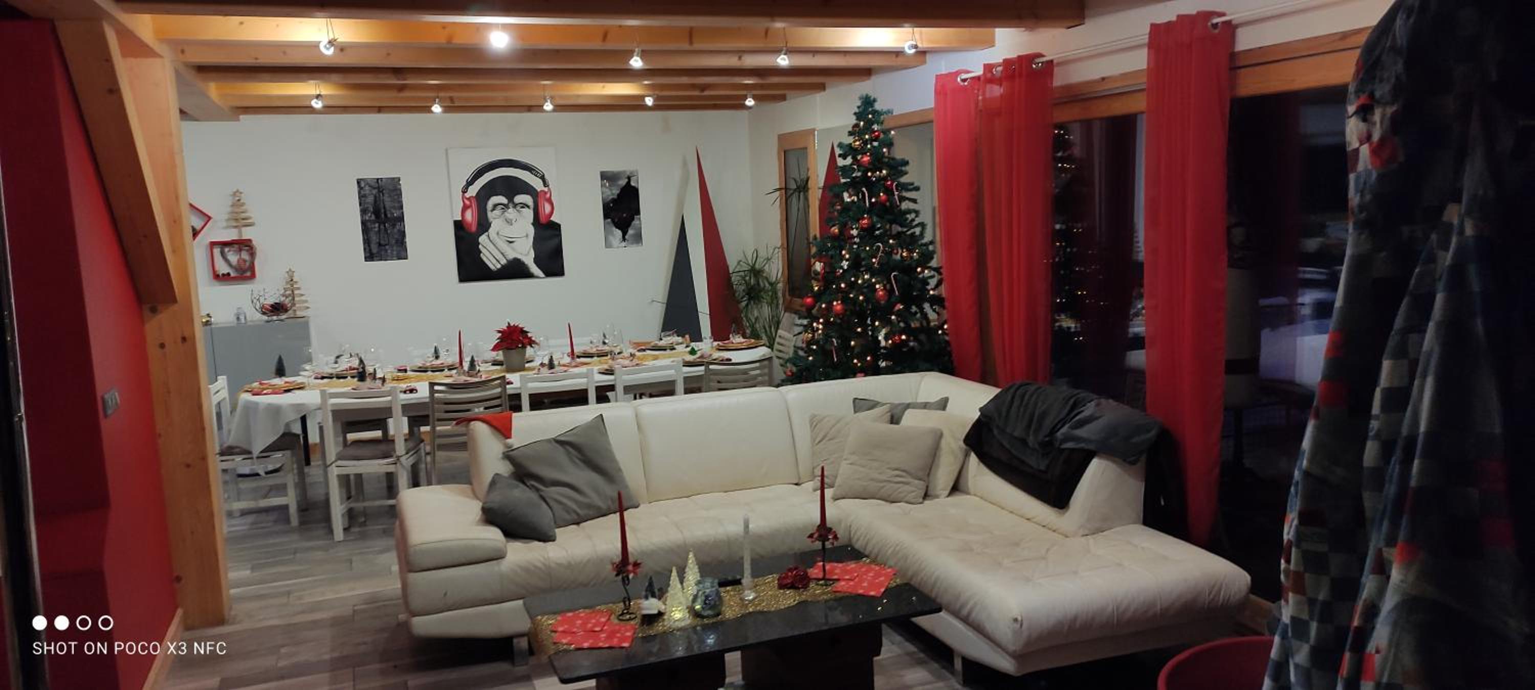 Three-Bedroom Chalet photo 2